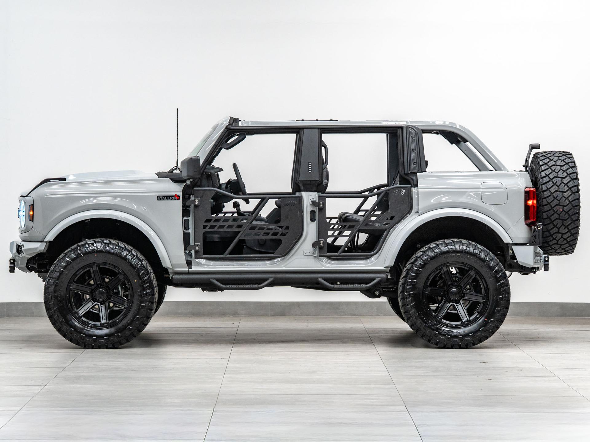 2026 FORD BRONCO 4X4 in Avalanche Gray, photo 52 of 60