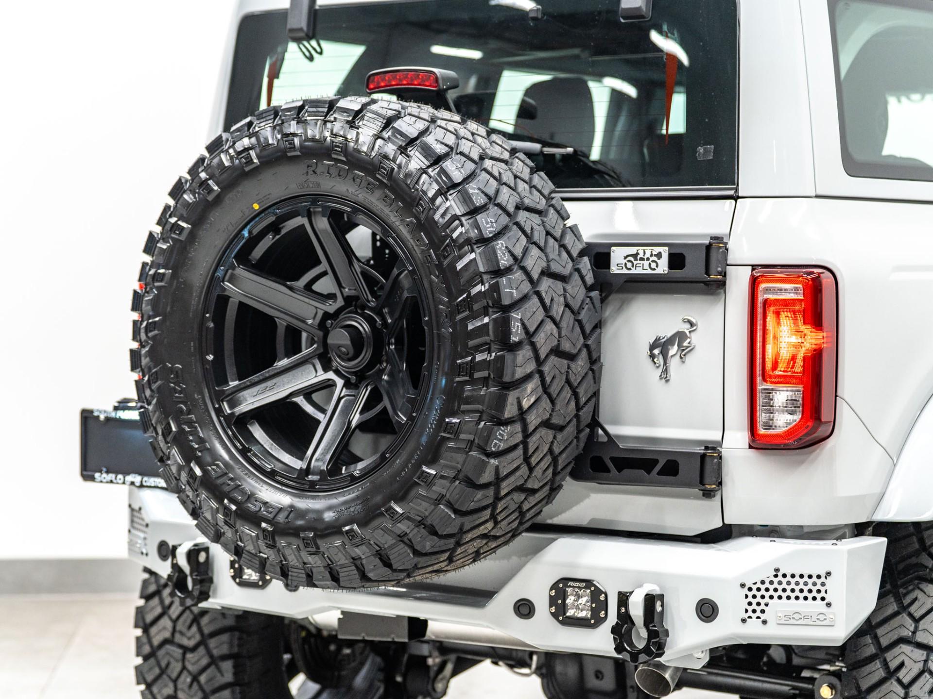 2026 FORD BRONCO 4X4 in Avalanche Gray, photo 8 of 60