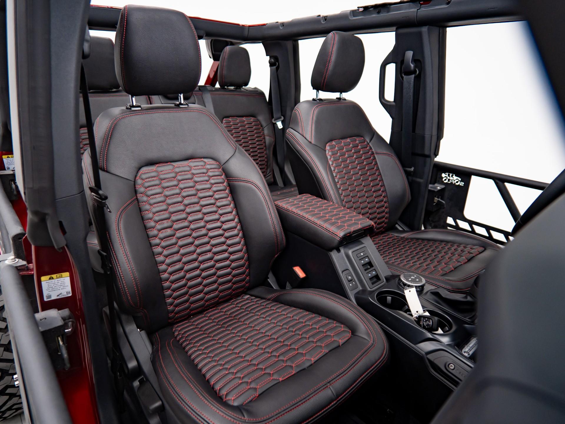 2026 FORD BRONCO 4X4 in Ruby Red Metallic Tinted Clearcoat, photo 27 of 56