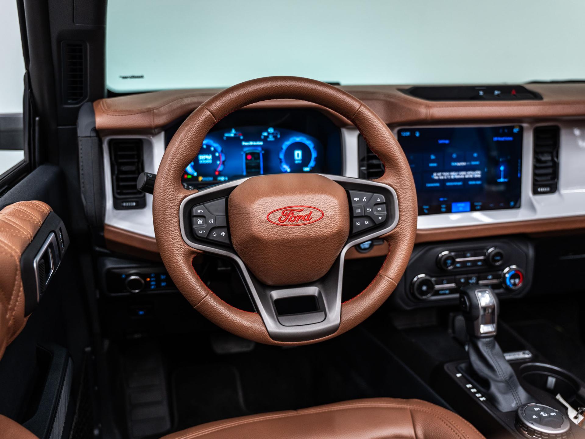 2026 FORD BRONCO 4X4 in Green, photo 33 of 60