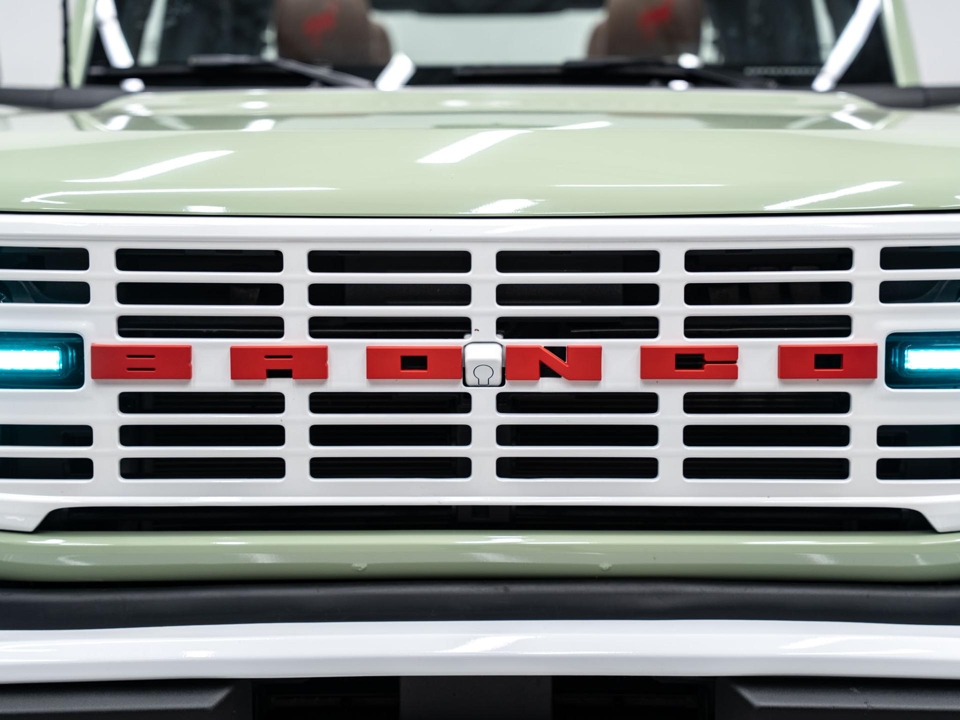 2026 FORD BRONCO 4X4 in Green, photo 18 of 60