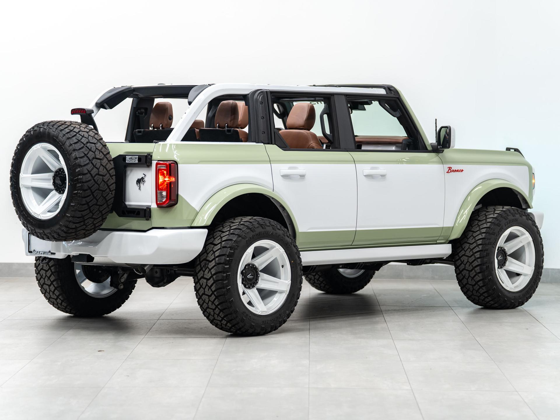 2026 FORD BRONCO 4X4 in Green, photo 27 of 60