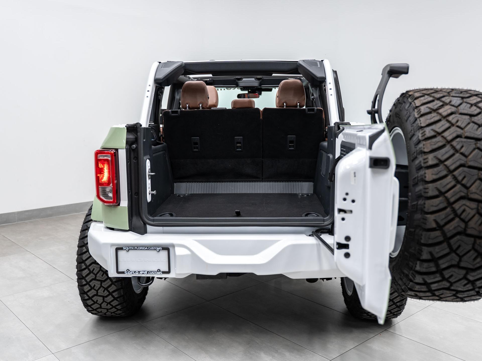 2026 FORD BRONCO 4X4 in Green, photo 24 of 60
