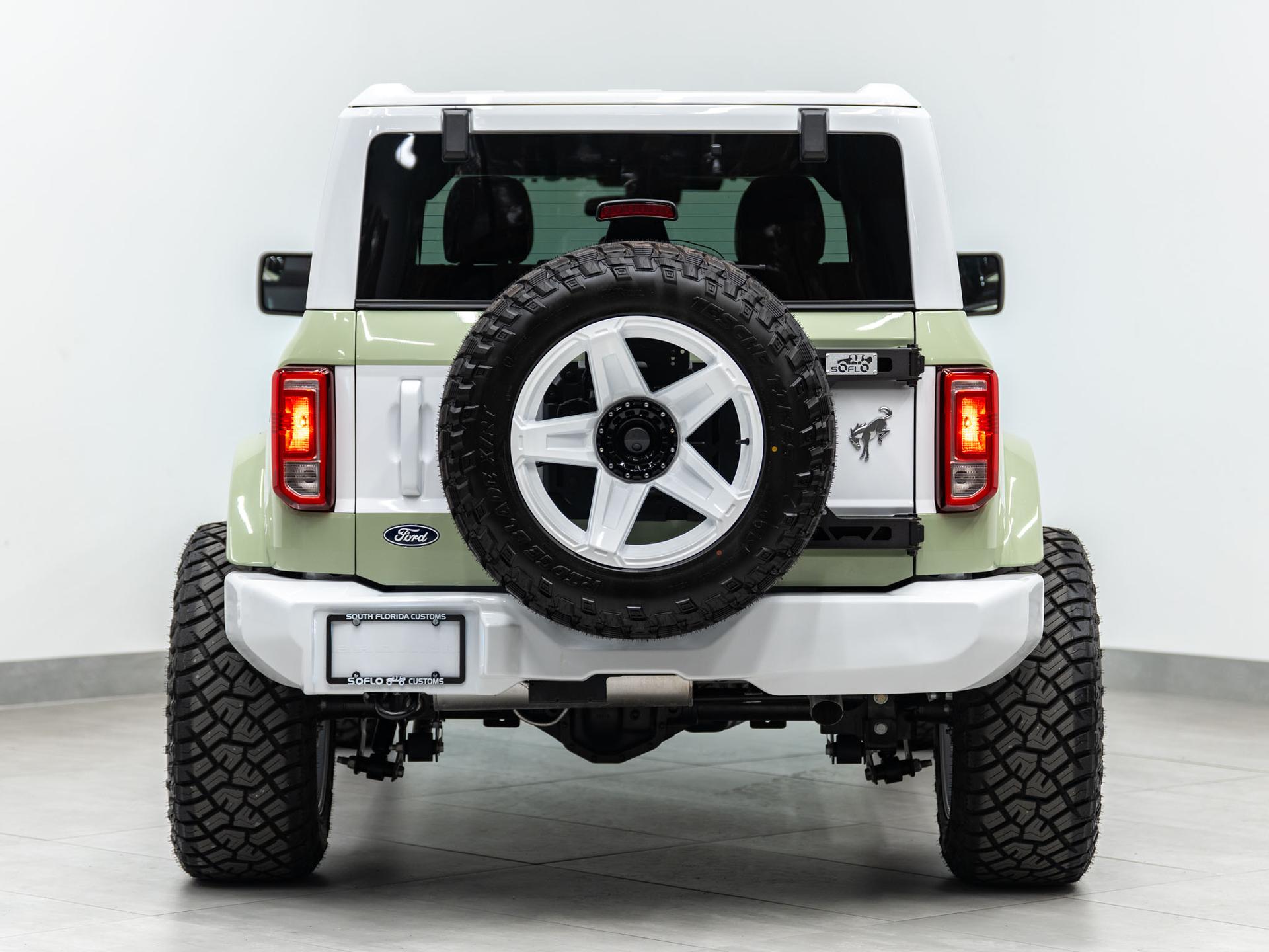 2026 FORD BRONCO 4X4 in Green, photo 13 of 60