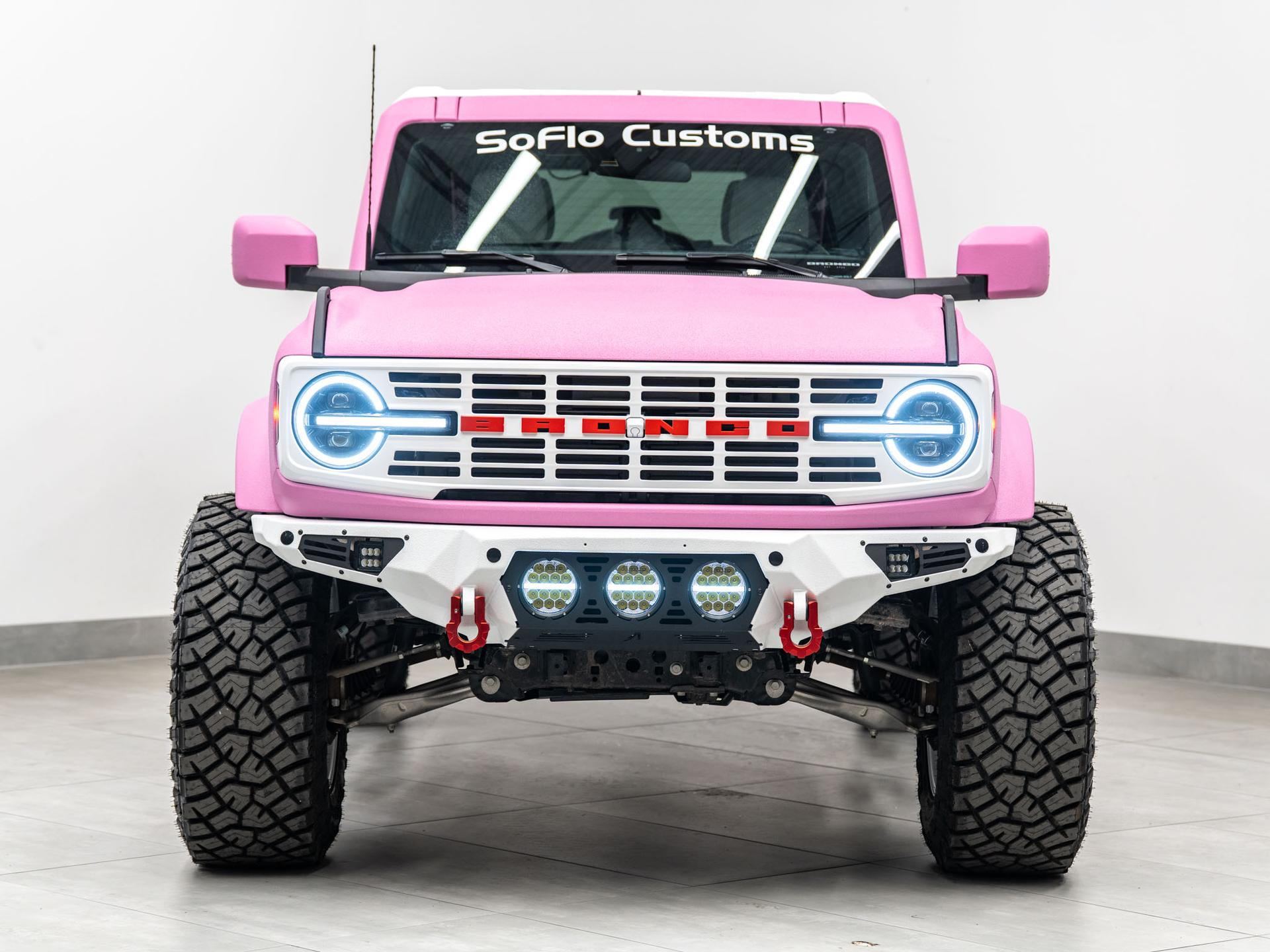 2026 FORD BRONCO 4X4 in Pink, photo 2 of 5