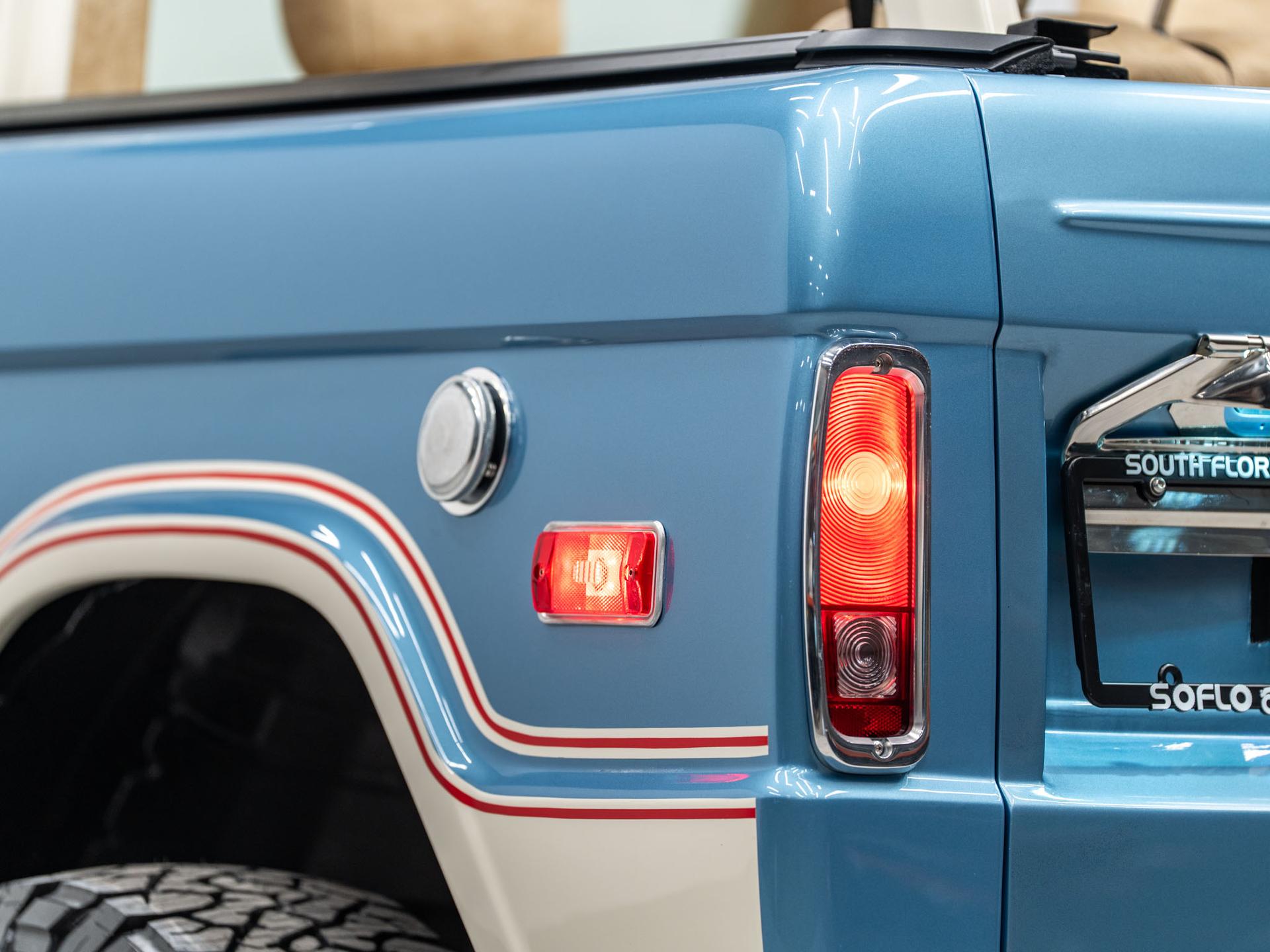 2026 FORD BRONCO in Blue, photo 24 of 42