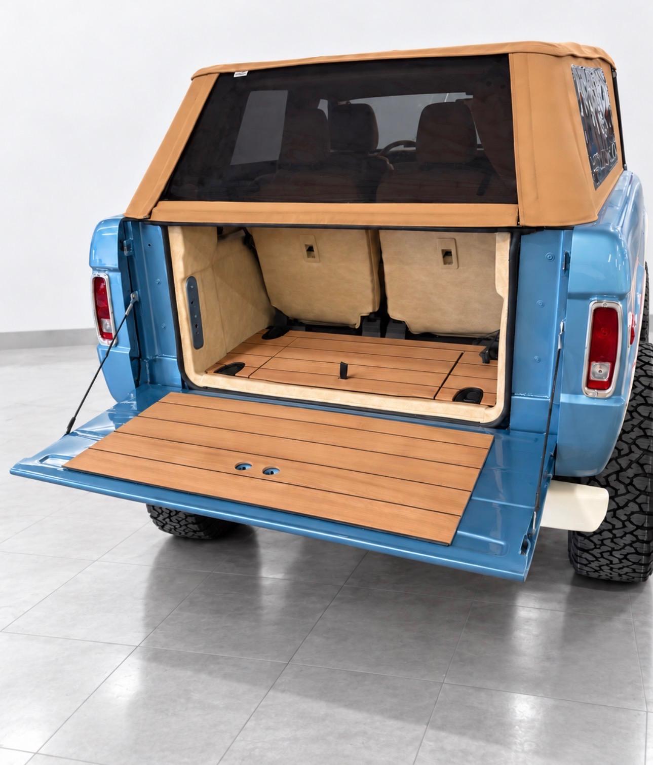 2026 FORD BRONCO in Blue, photo 36 of 42