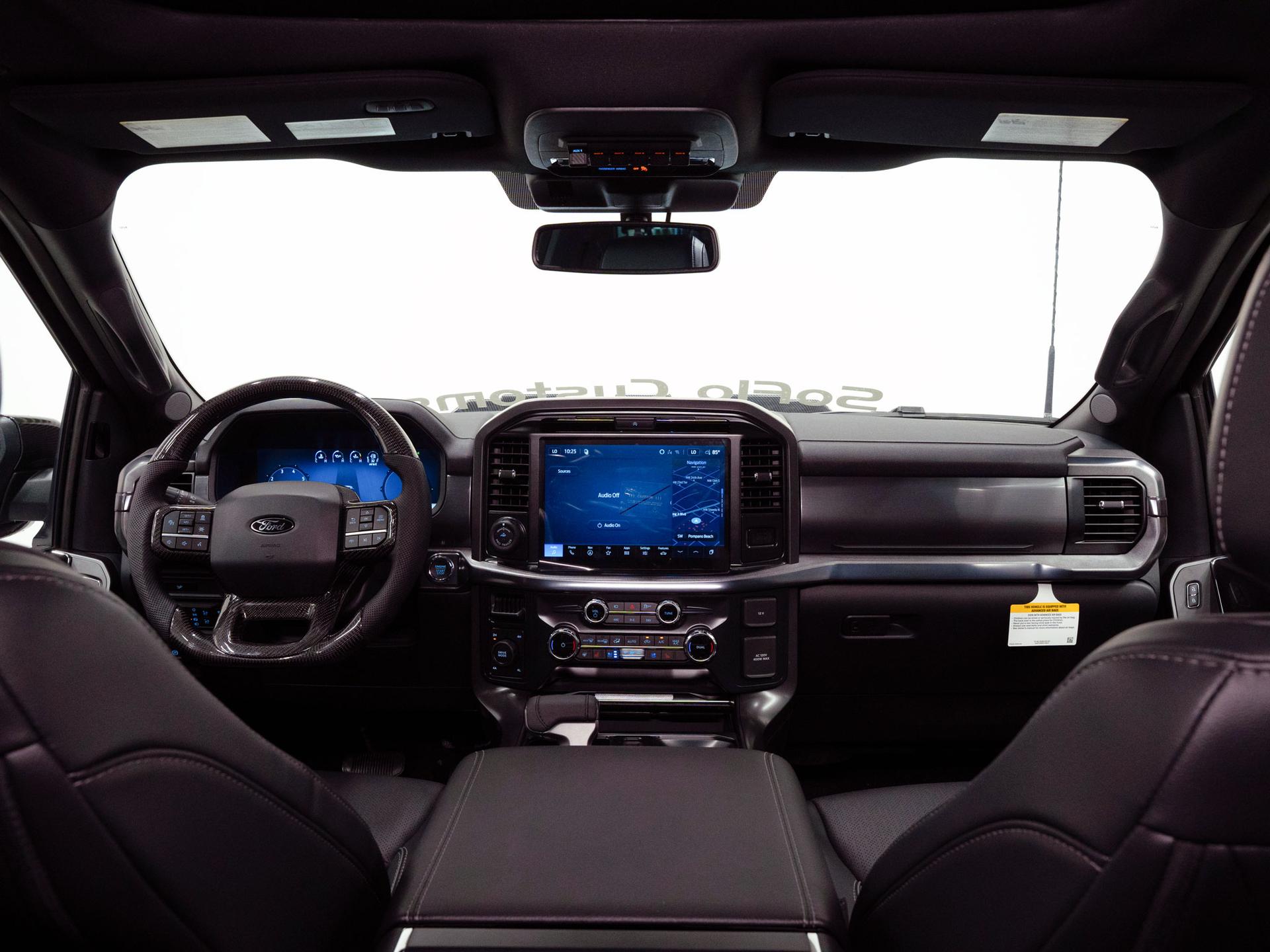 2026 FORD F-150 4X4 LARIAT in Agate Black Metallic, photo 4 of 5