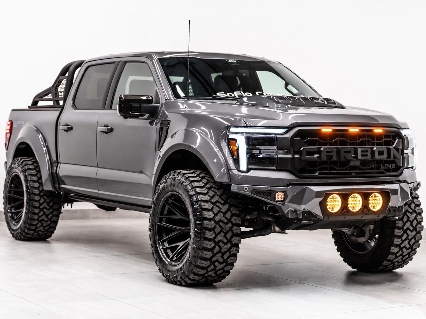 2025 FORD F-150 4X4 LARIAT in Carbonized Gray Metallic, photo 3 of 5