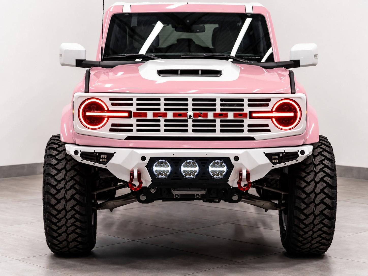 2026 FORD BRONCO 4X4 in Pink, photo 10 of 12