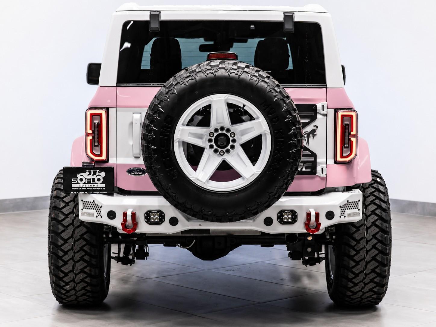 2026 FORD BRONCO 4X4 in Pink, photo 7 of 12