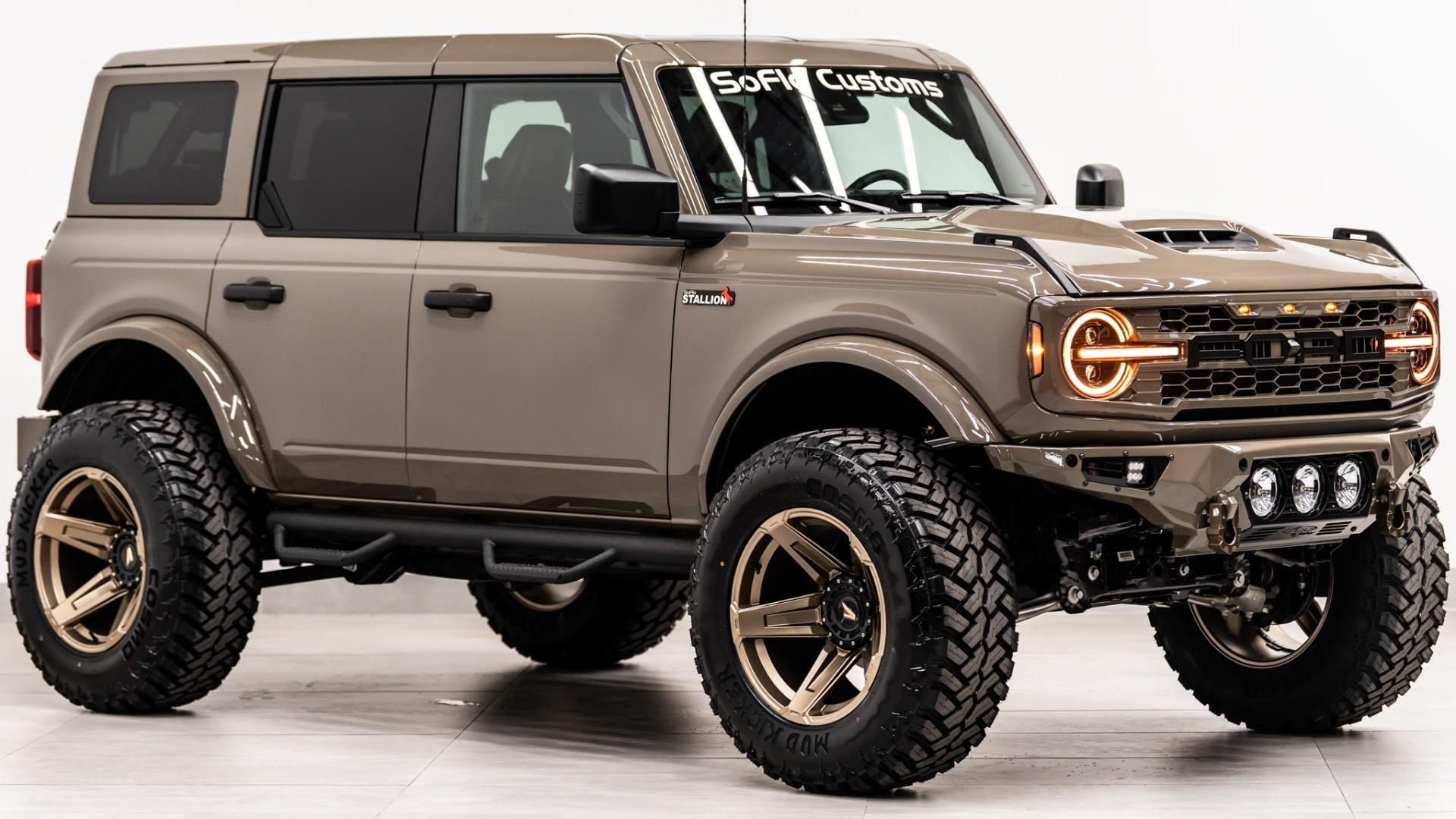 2026 FORD BRONCO 4X4 in Marsh Gray, photo 6 of 60
