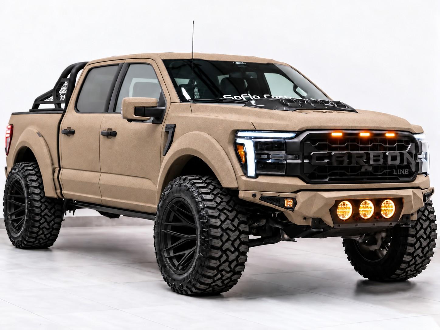 2025 FORD F-150 LARIAT 4X4 in Tan, photo 2 of 18
