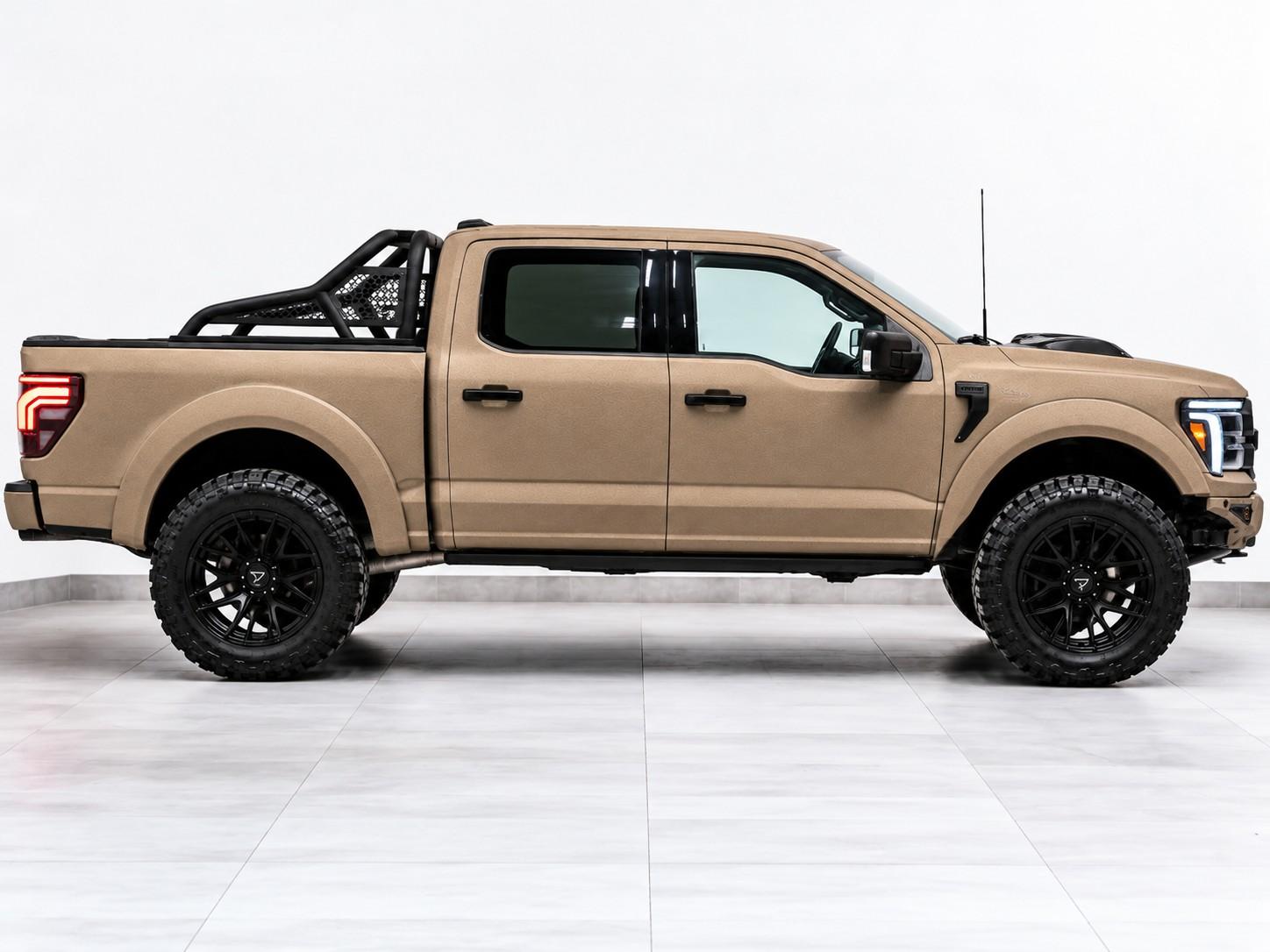 2025 FORD F-150 LARIAT 4X4 in Tan, photo 4 of 18