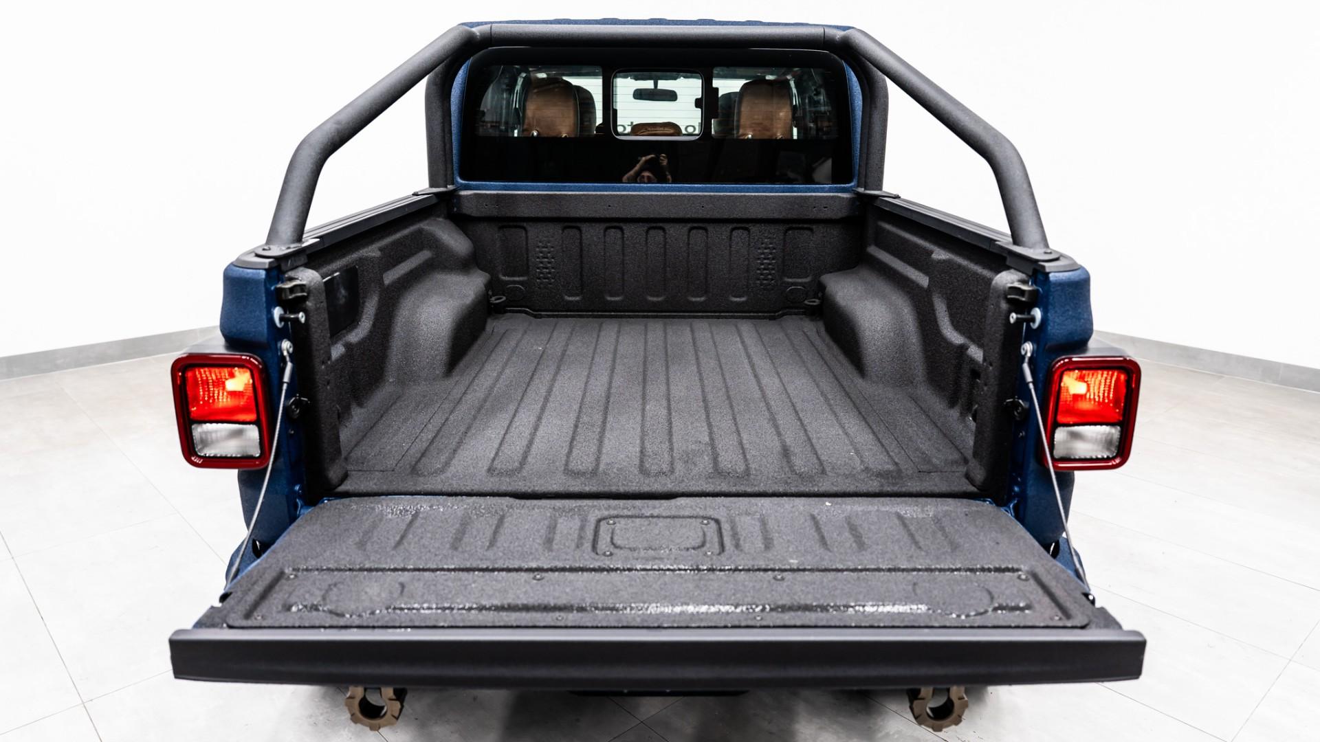 2026 JEEP GLADIATOR 4X4 in Blue, photo 14 of 60