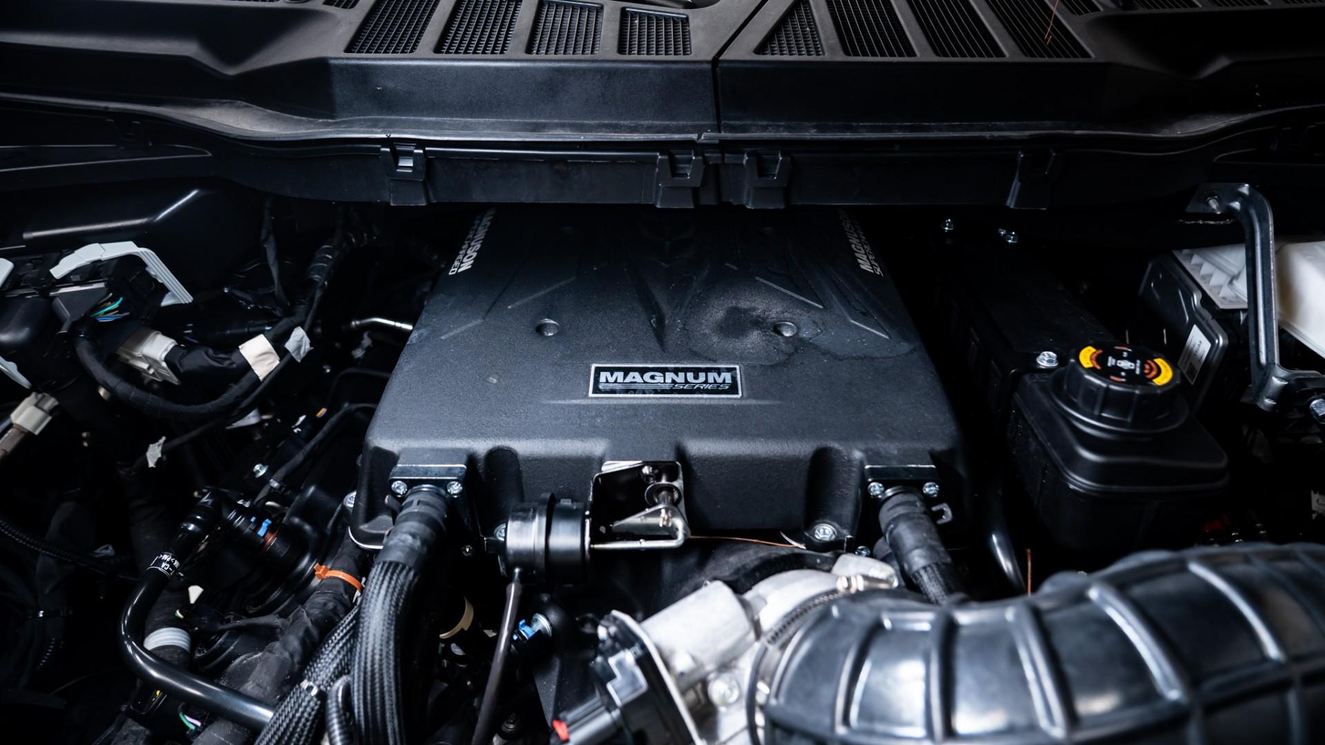 2024 FORD F-150 4X4 LARIAT in Agate Black Metallic, photo 5 of 47