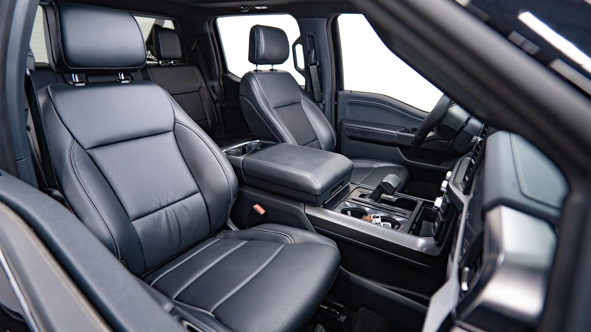 2024 FORD F-150 4X4 LARIAT in Agate Black Metallic, photo 34 of 47