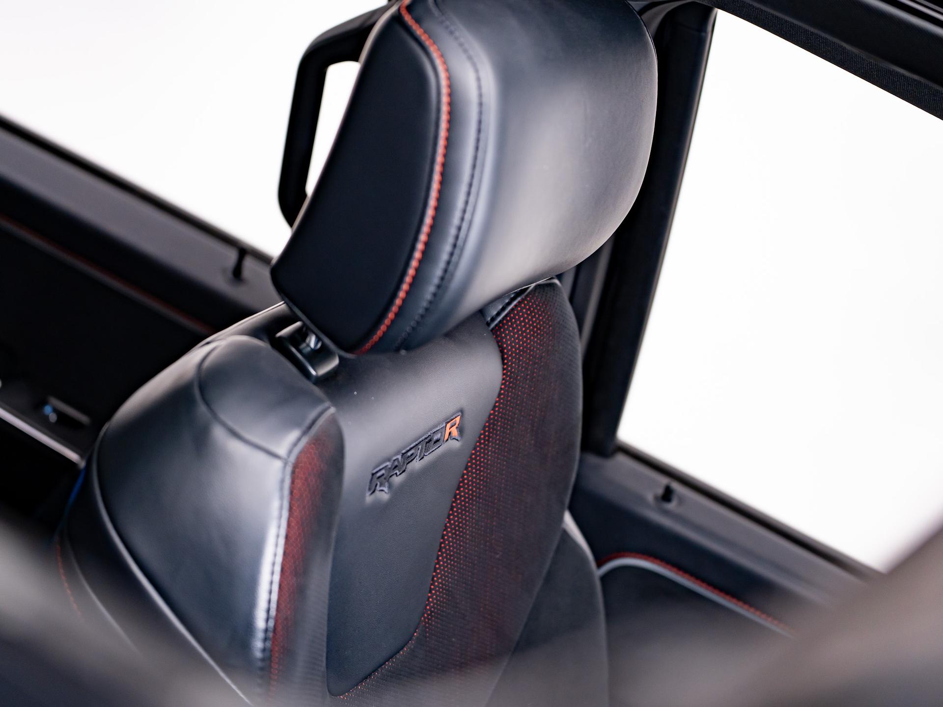 2025 FORD F-150 RAPTOR R in Agate Black Metallic, photo 36 of 49