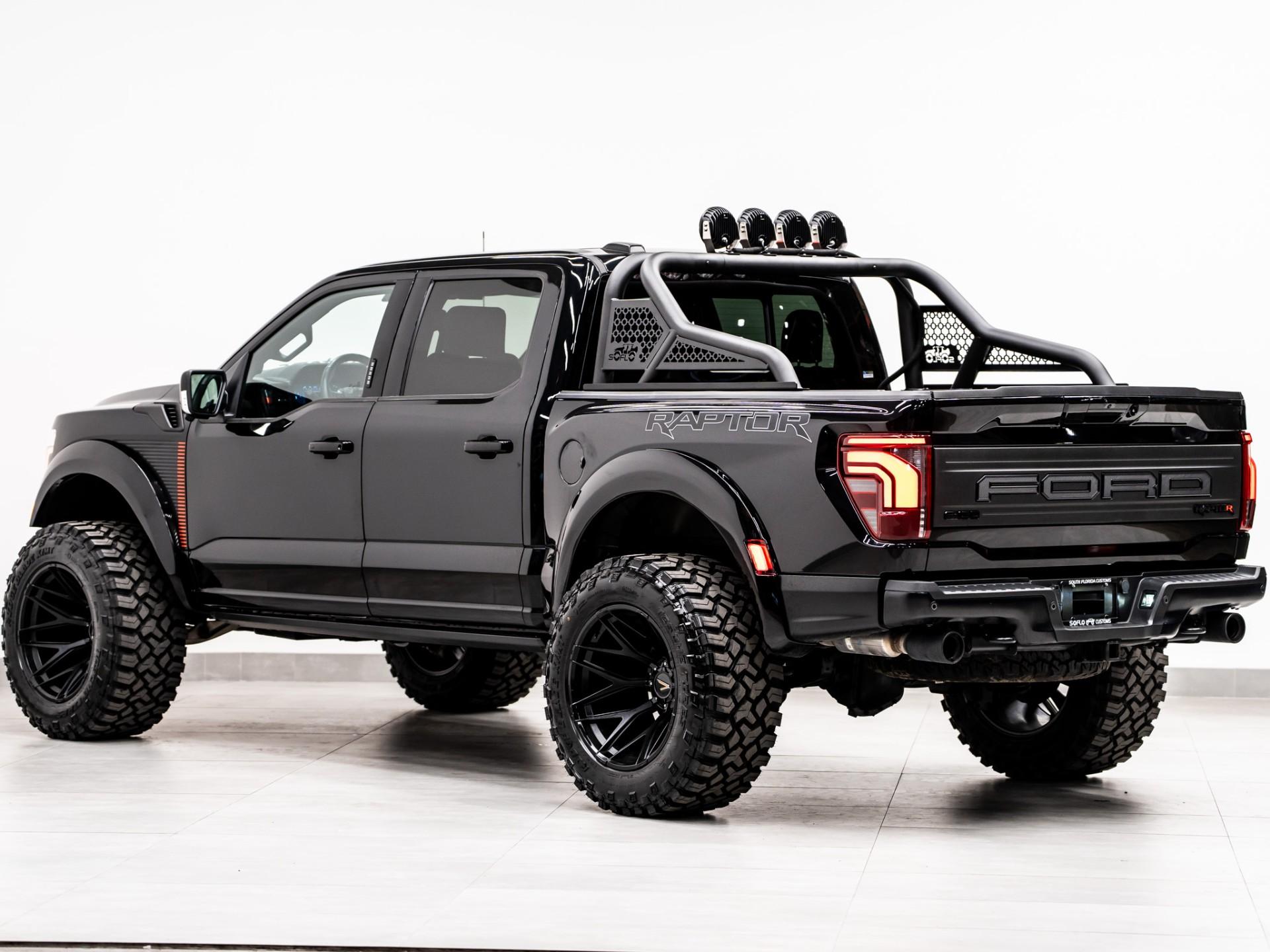 2025 FORD F-150 RAPTOR R in Agate Black Metallic, photo 15 of 49