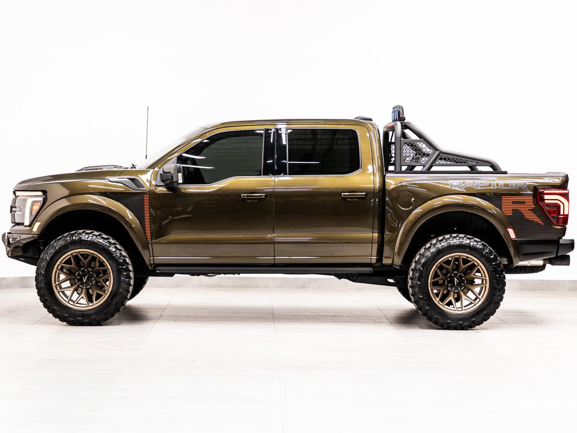 2024 FORD F-150 RAPTOR R in Shelter Green, photo 17 of 57
