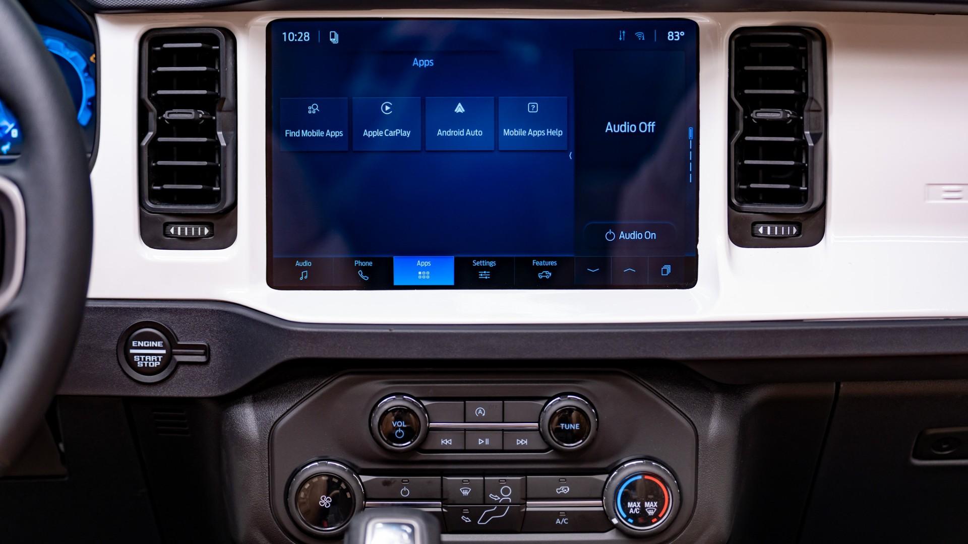 2026 FORD BRONCO 4X4 in Tan, photo 42 of 60