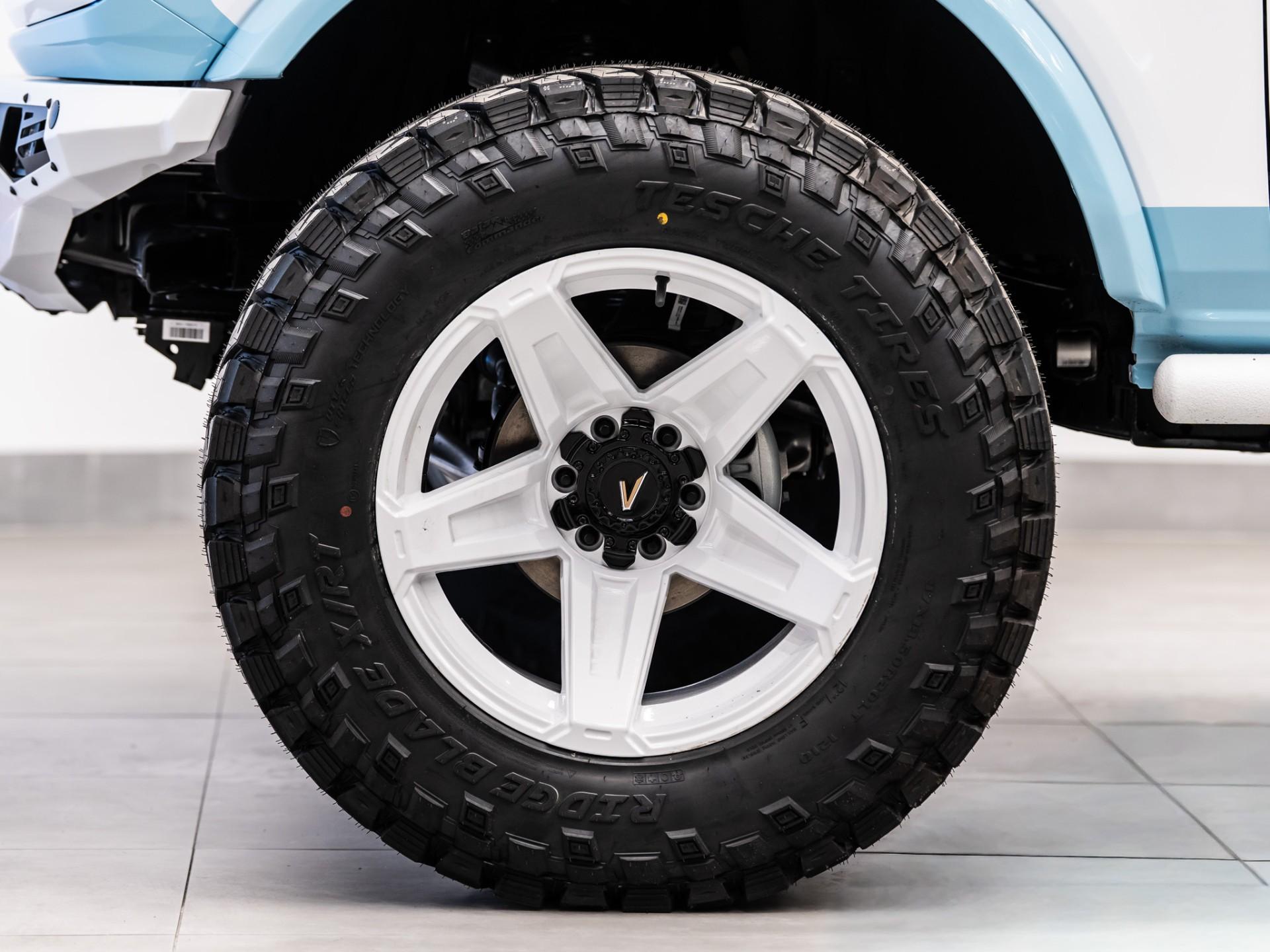 2026 FORD BRONCO 4X4 in Blue, photo 18 of 57