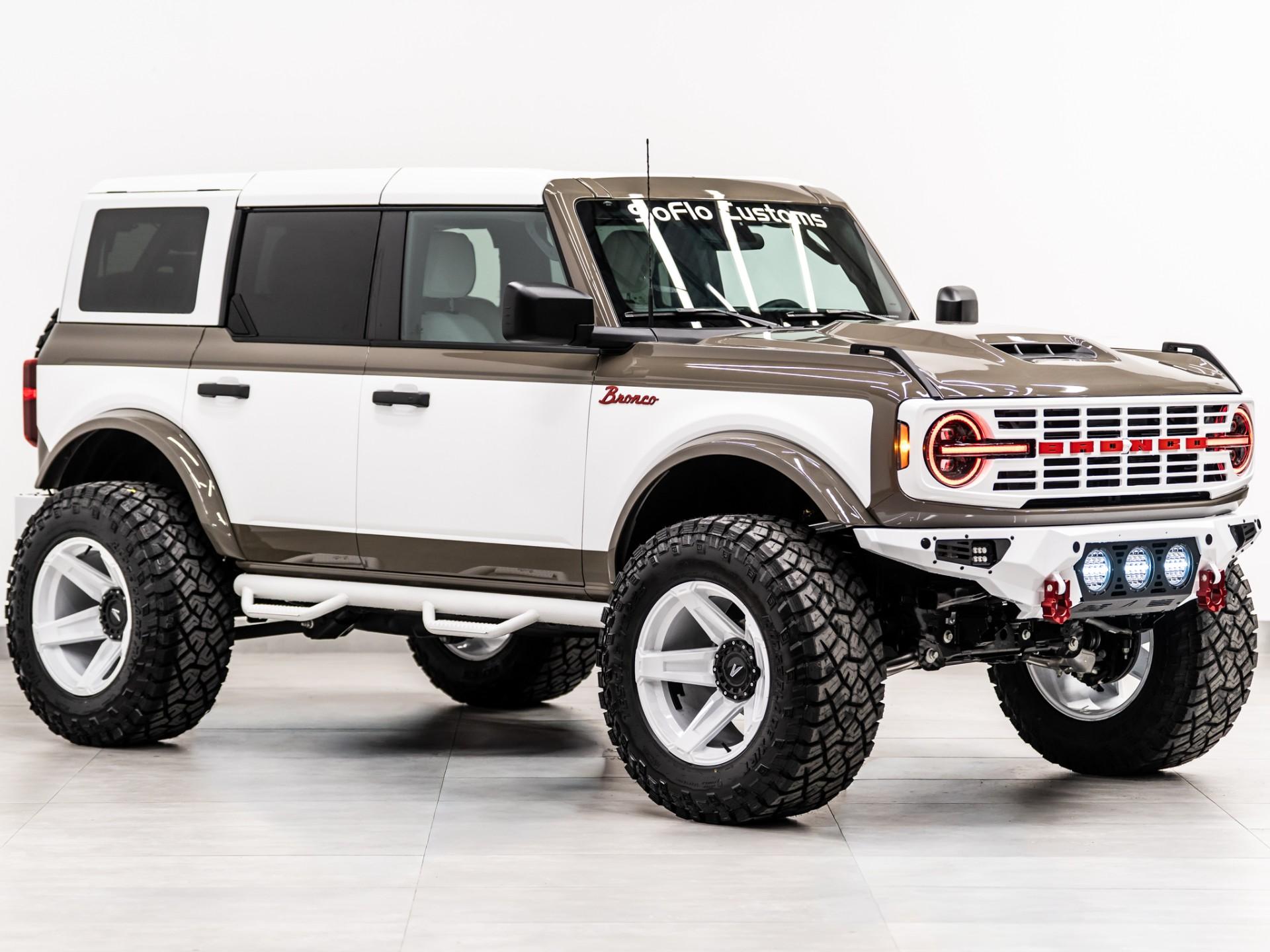 2026 FORD BRONCO 4X4 in Marsh Gray, photo 11 of 60