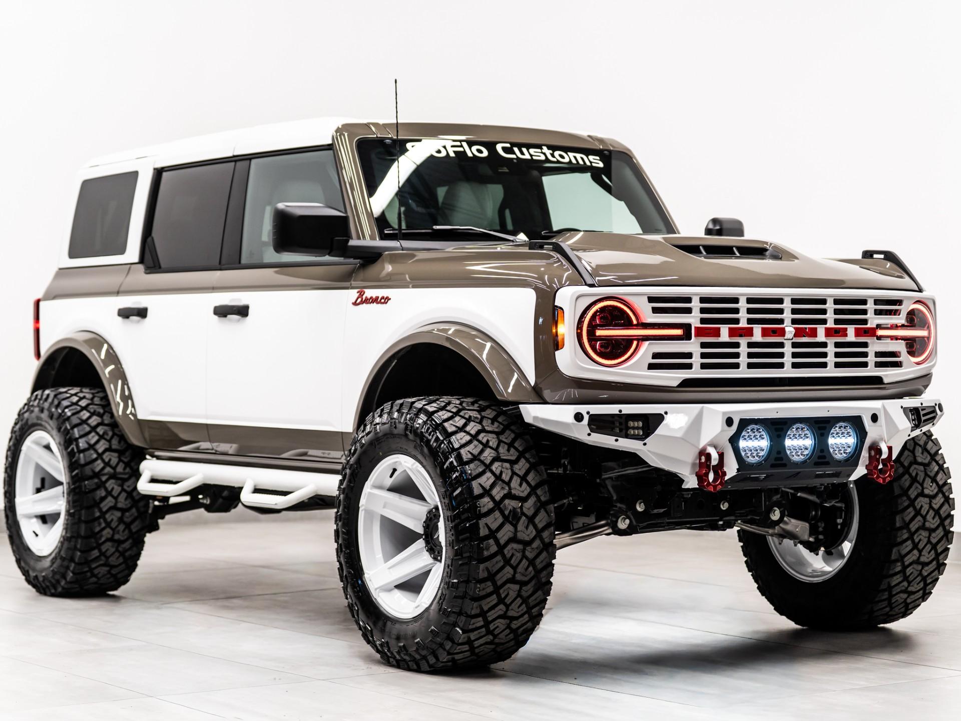 2026 FORD BRONCO 4X4 in Marsh Gray, photo 12 of 60