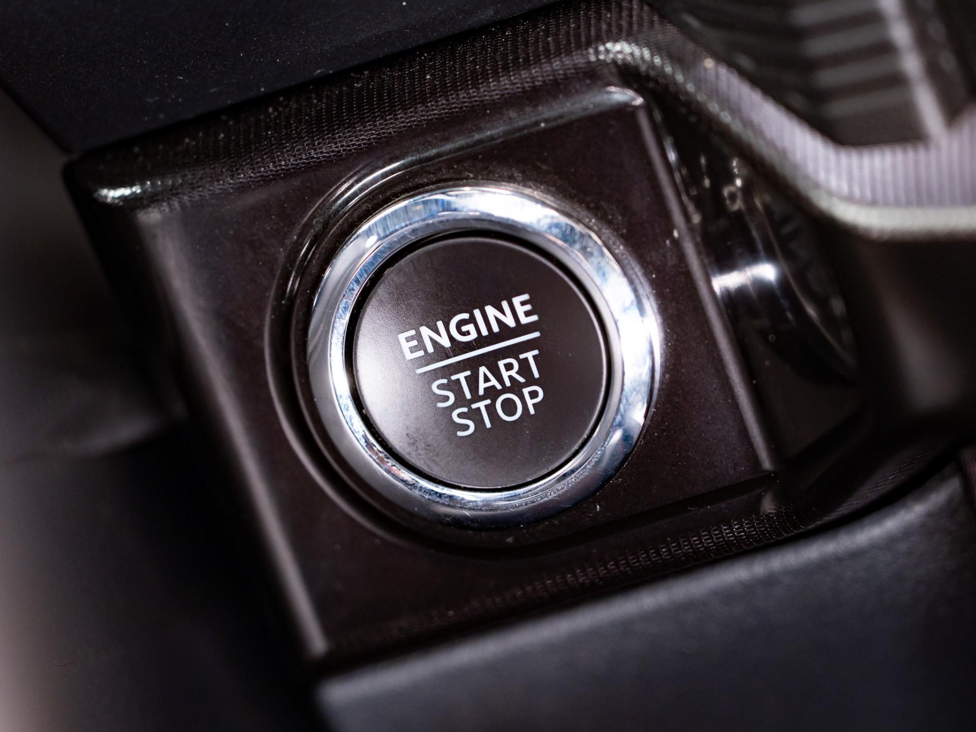 2024 FORD F-150 RAPTOR R in Agate Black Metallic, photo 37 of 55