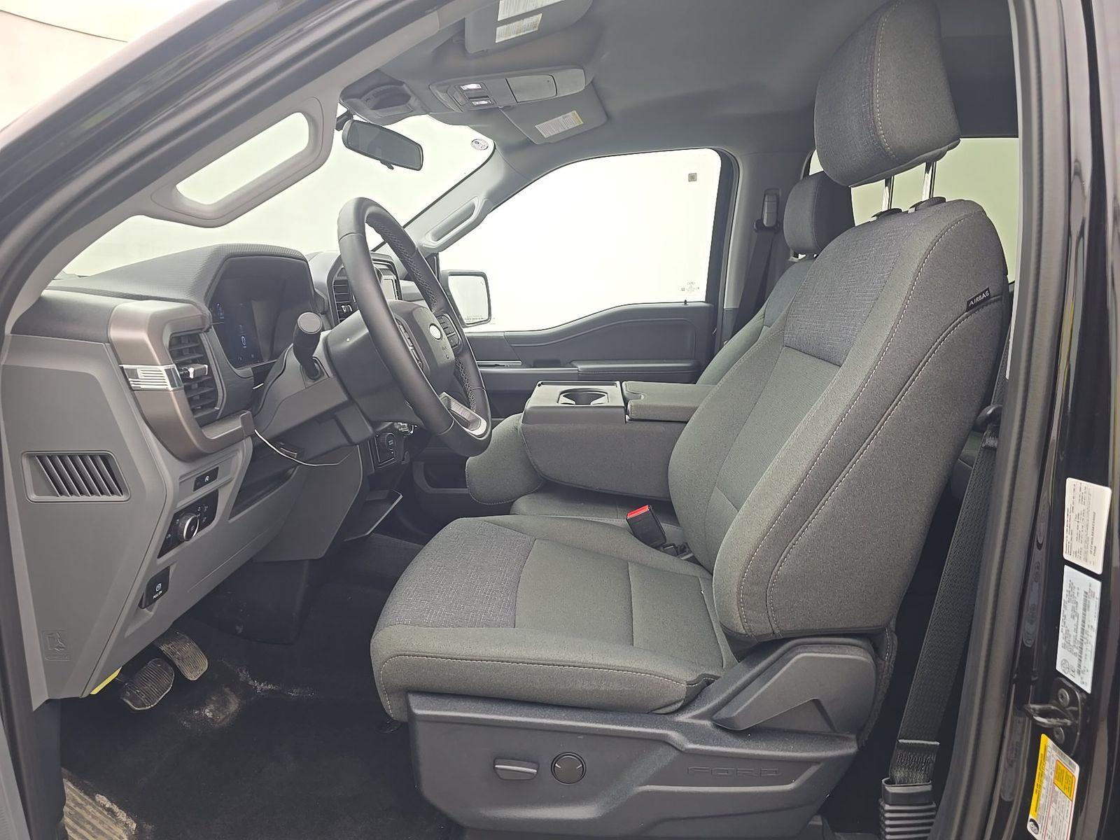 2025 FORD F-150 4X4 in Agate Black Metallic, photo 18 of 21