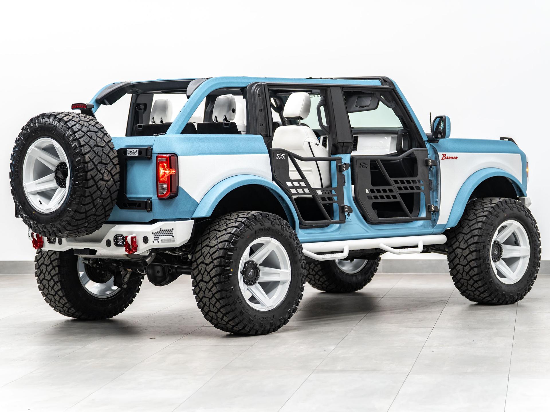 2026 FORD BRONCO 4X4 in Blue, photo 29 of 60