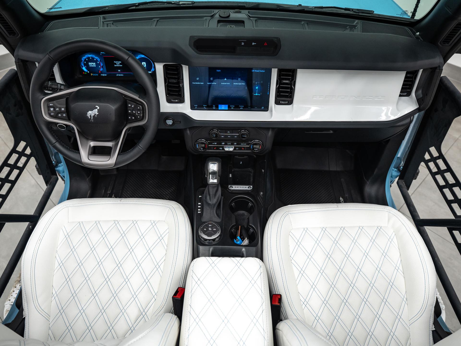 2026 FORD BRONCO 4X4 in Blue, photo 4 of 60