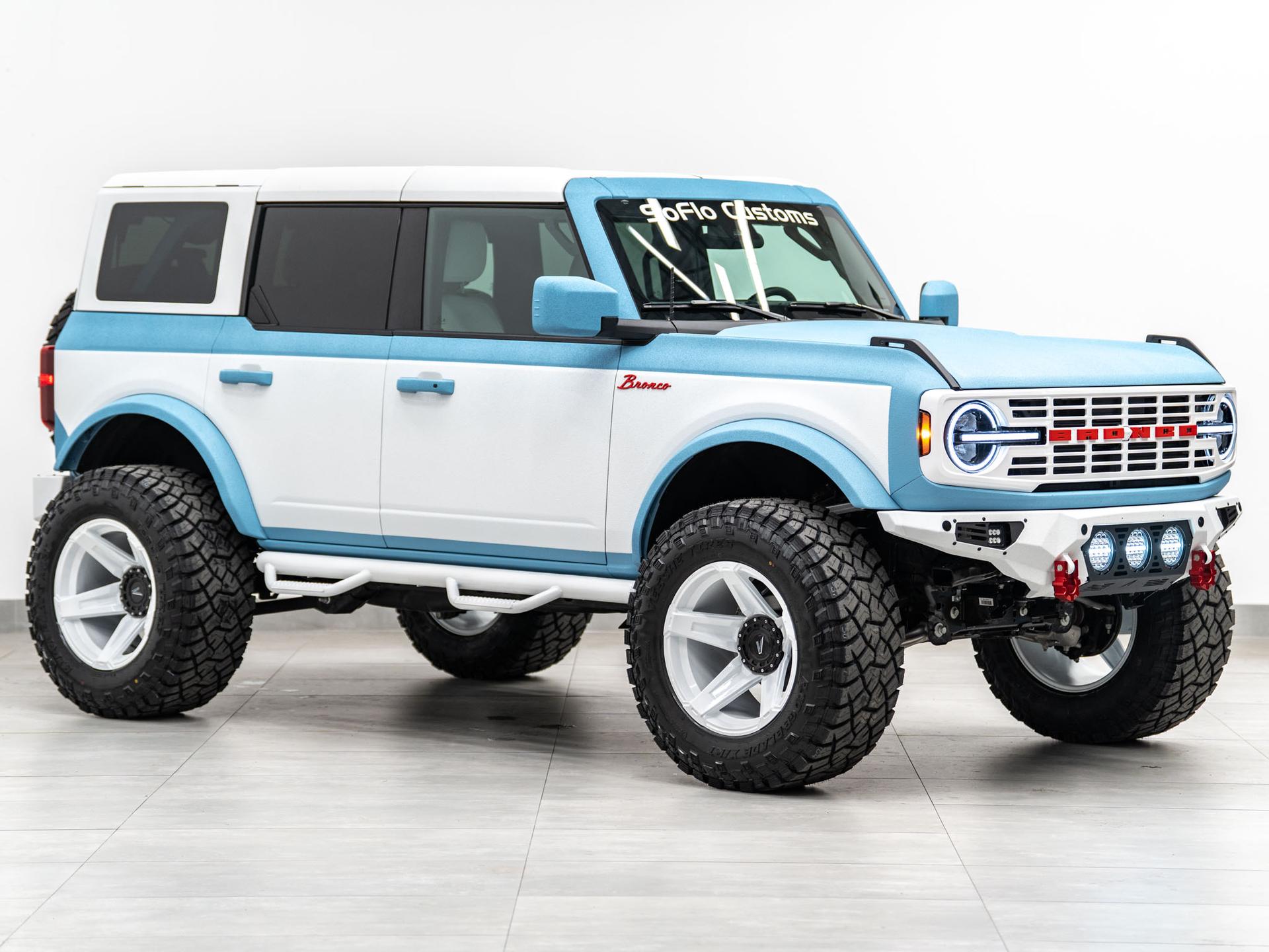 2026 FORD BRONCO 4X4 in Blue, photo 9 of 60