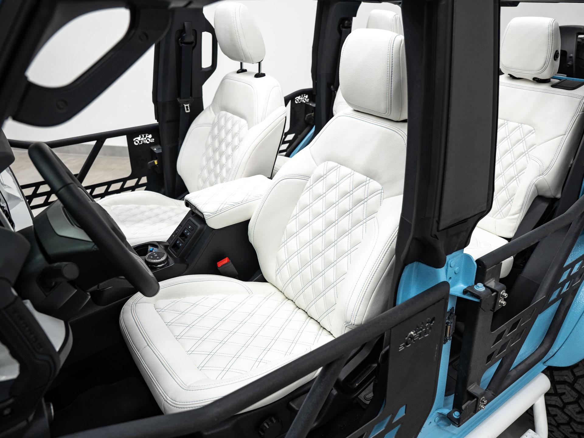 2026 FORD BRONCO 4X4 in Blue, photo 35 of 60