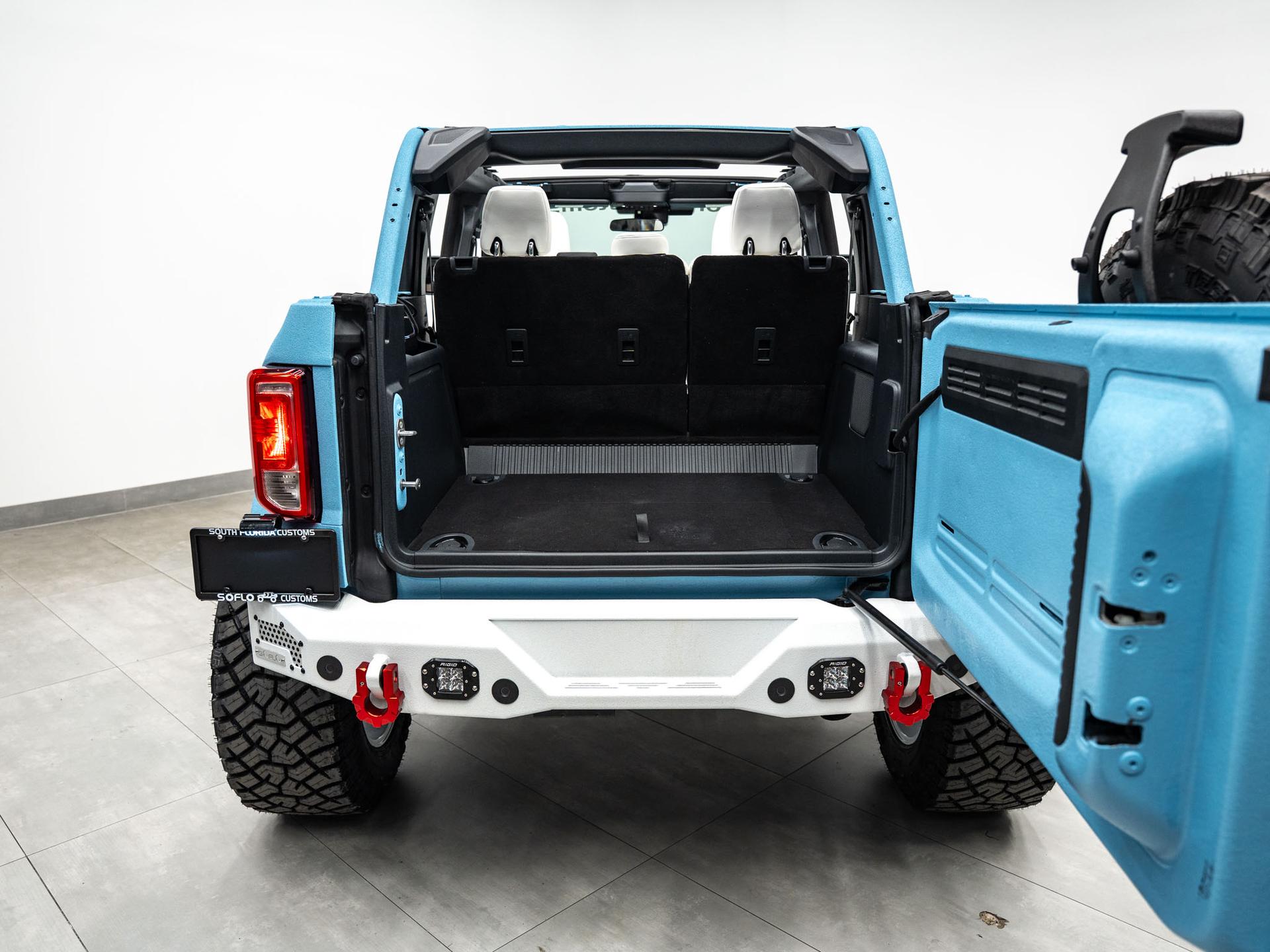 2026 FORD BRONCO 4X4 in Blue, photo 22 of 60