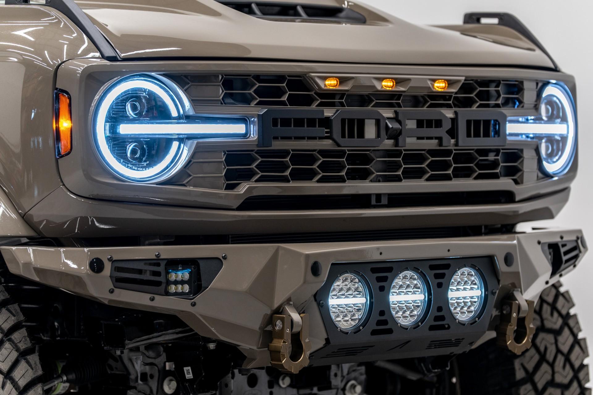 2026 FORD BRONCO 4X4 in Gray, photo 15 of 49