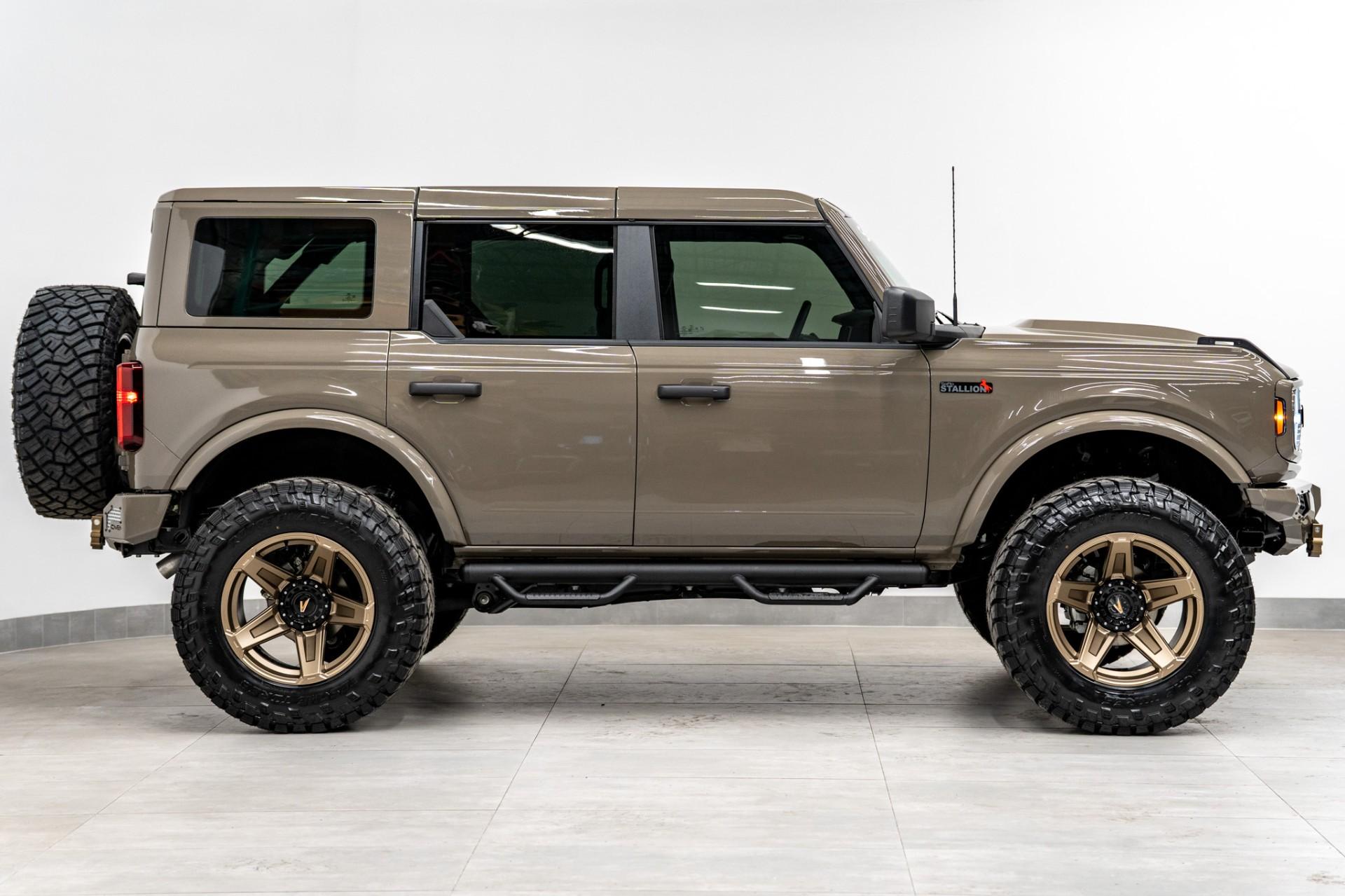 2026 FORD BRONCO 4X4 in Gray, photo 8 of 49