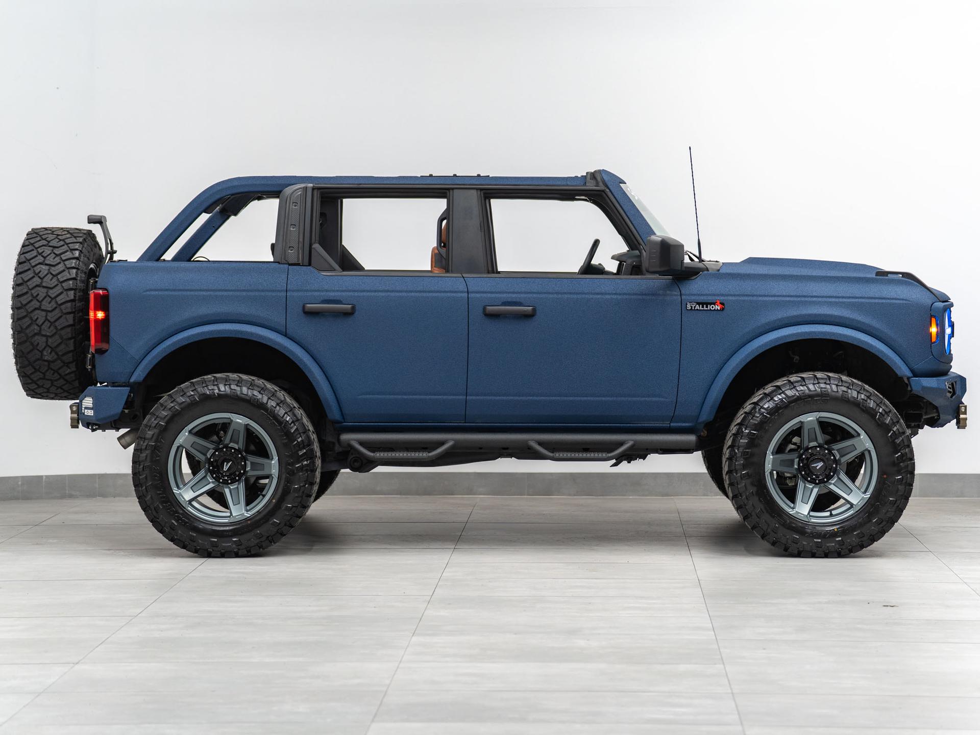 2026 FORD BRONCO 4X4 in Blue, photo 17 of 59