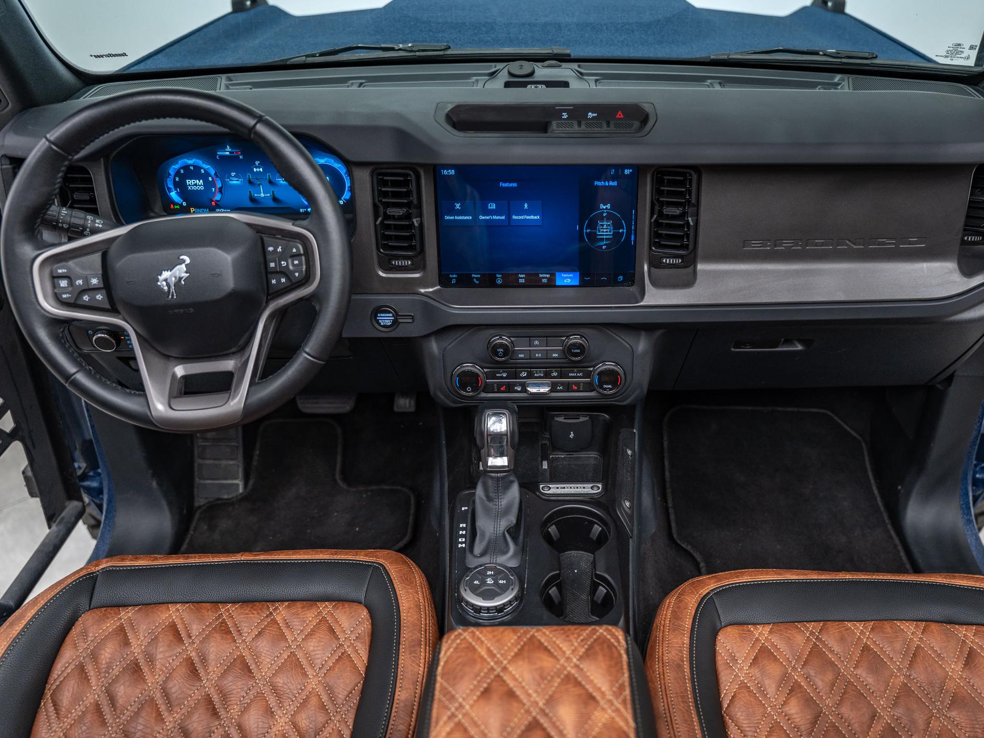 2026 FORD BRONCO 4X4 in Blue, photo 38 of 59