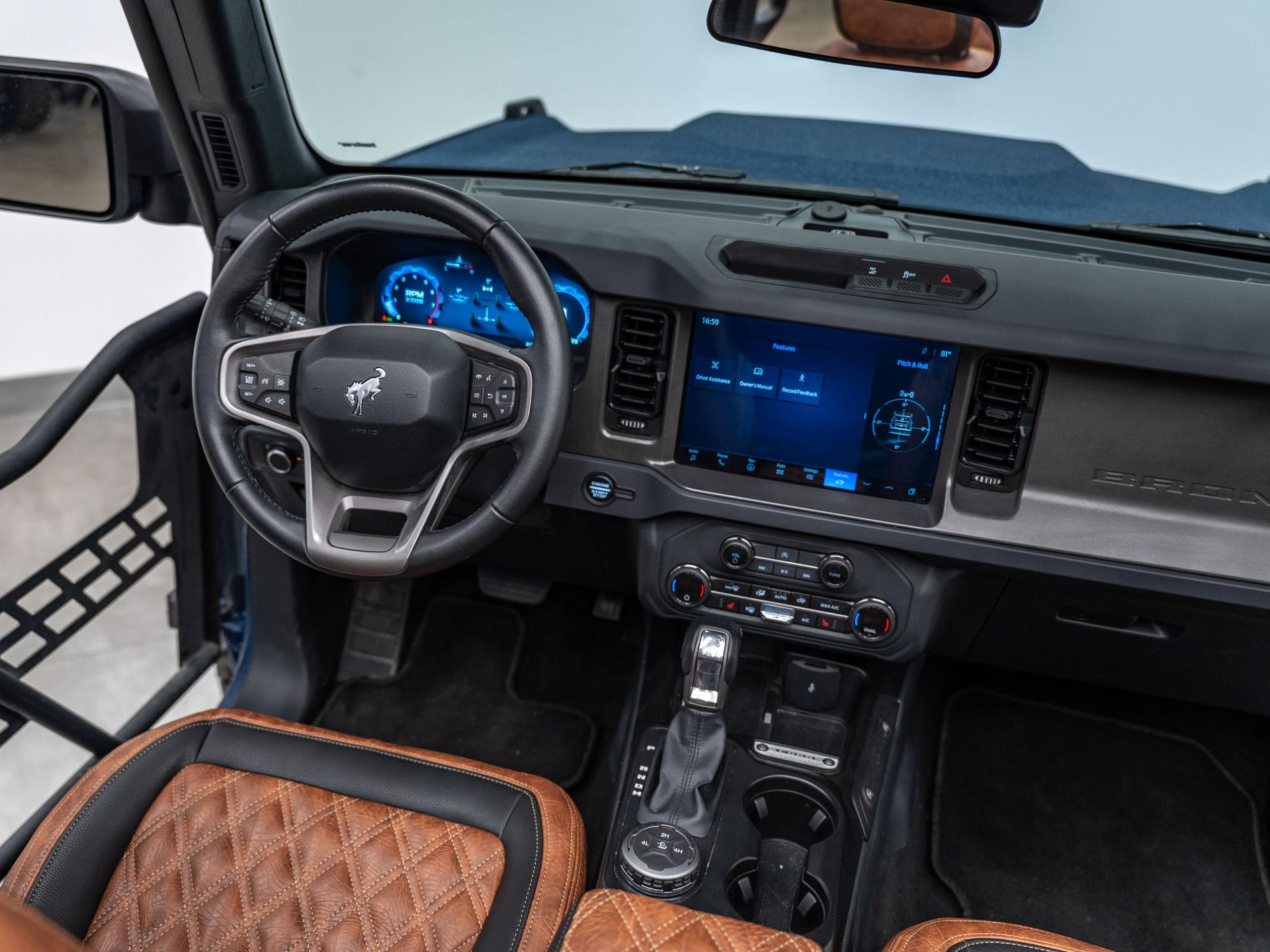 2026 FORD BRONCO 4X4 in Blue, photo 37 of 59