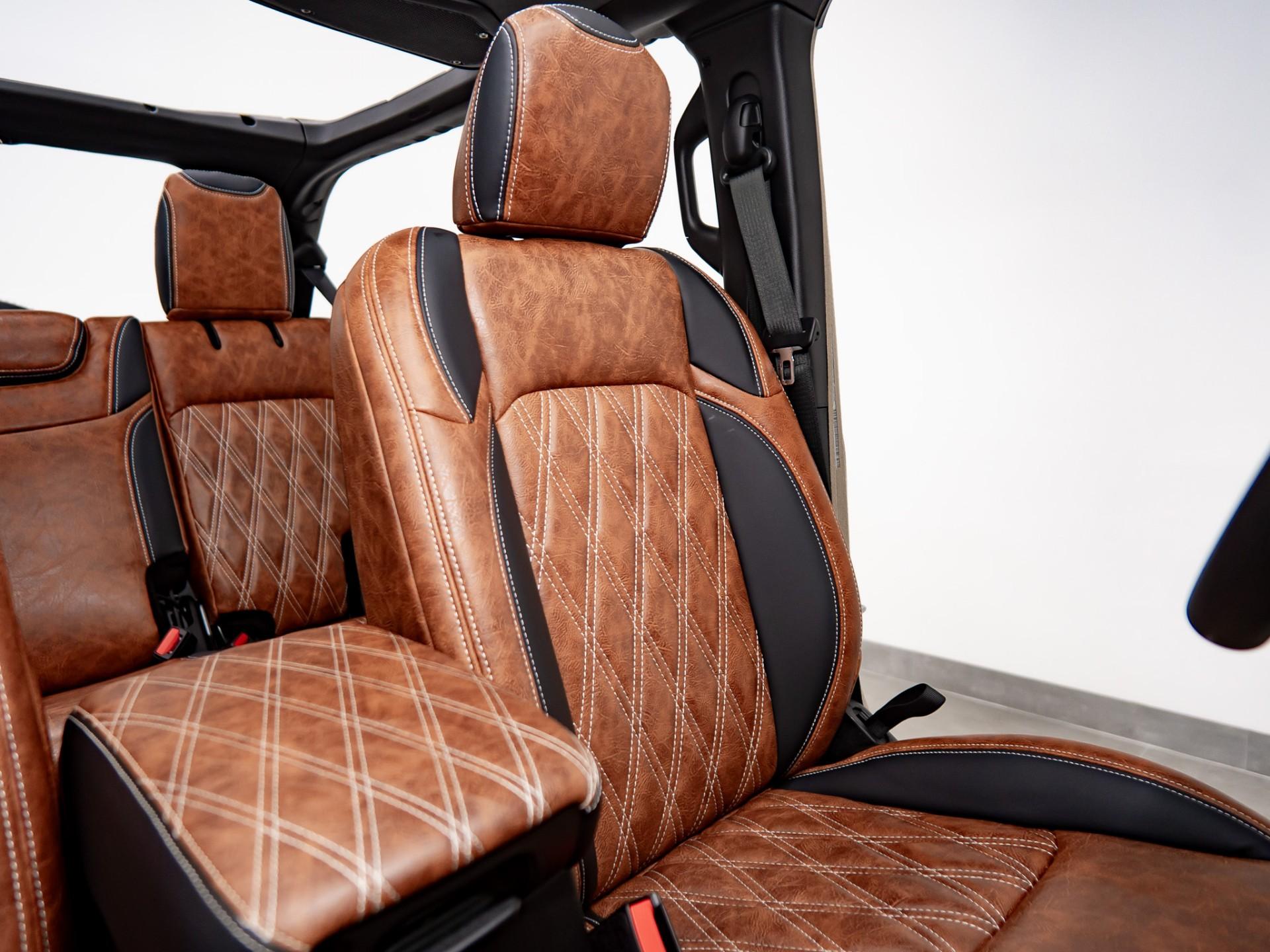 2026 JEEP WRANGLER 4X4 in Tan, photo 23 of 42