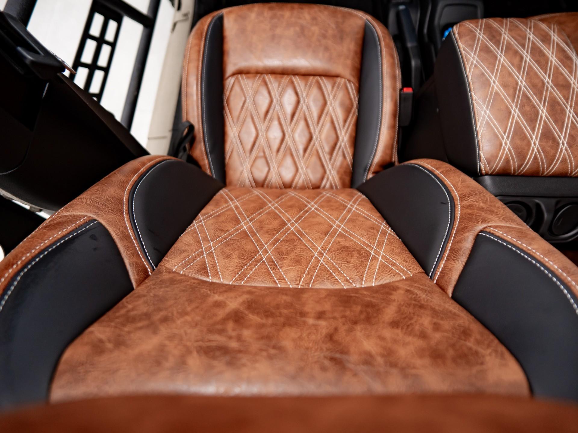 2026 JEEP WRANGLER 4X4 in Tan, photo 26 of 42