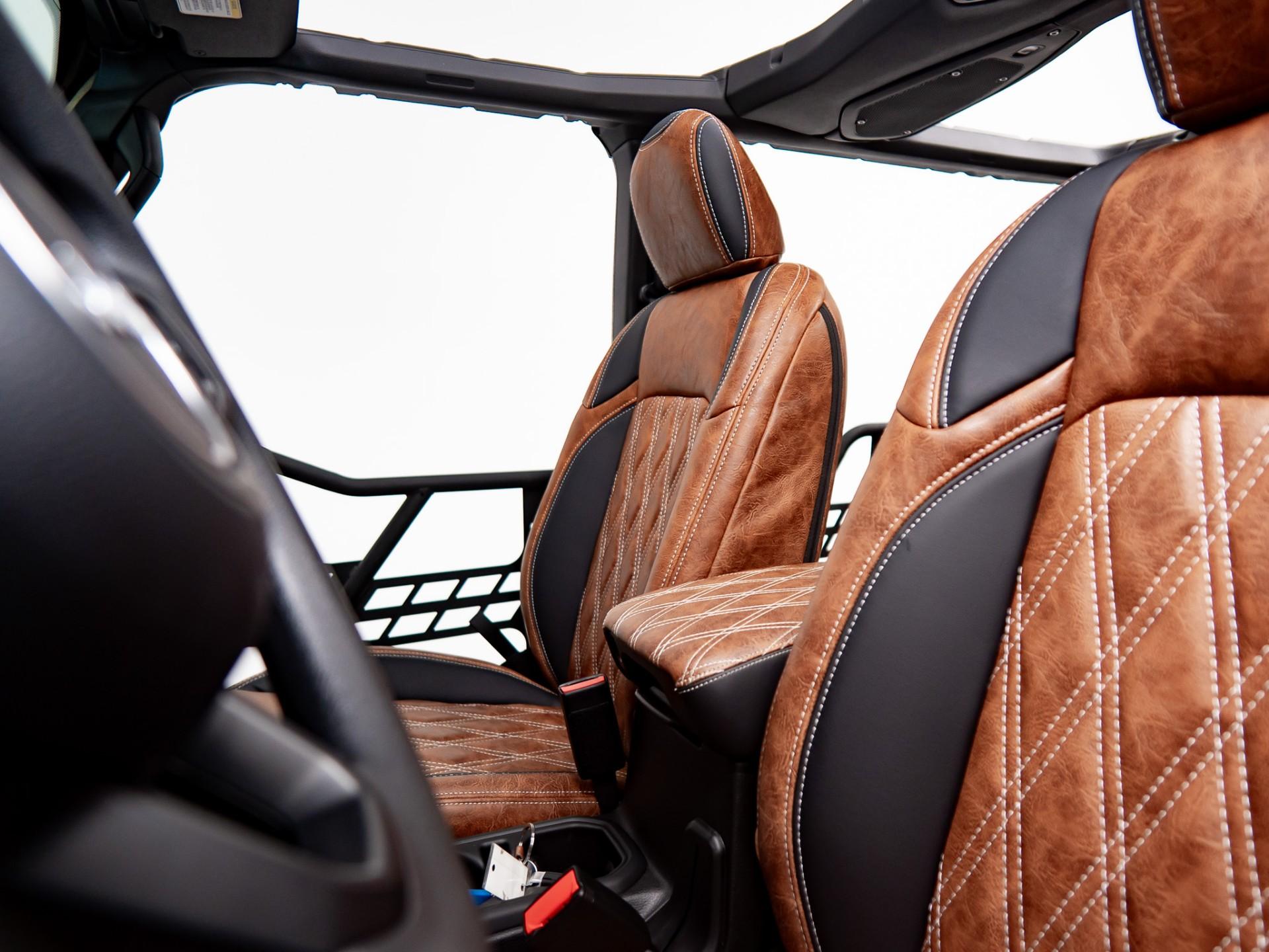 2026 JEEP WRANGLER 4X4 in Tan, photo 18 of 42