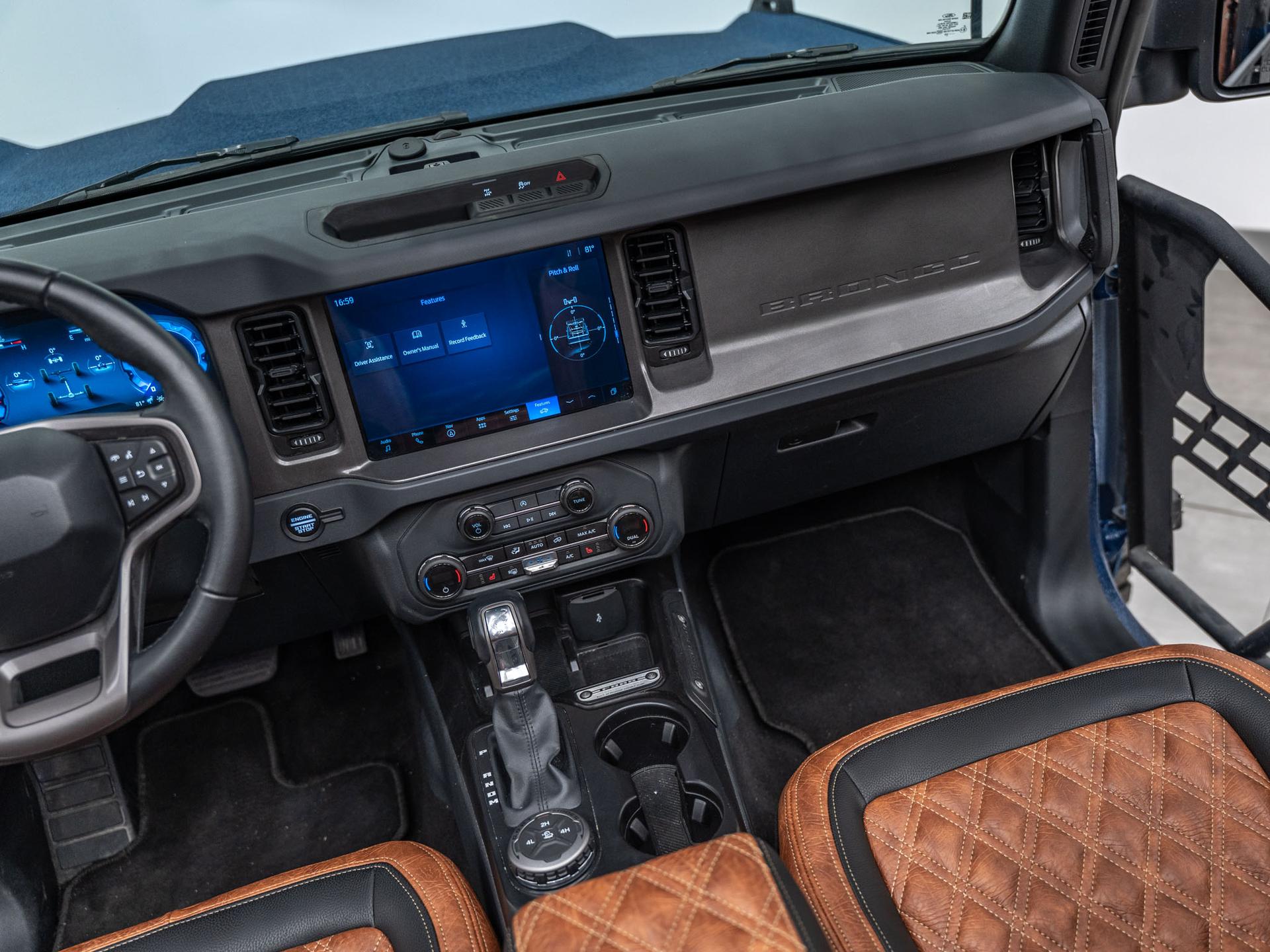 2026 FORD BRONCO 4X4 in Blue, photo 37 of 59