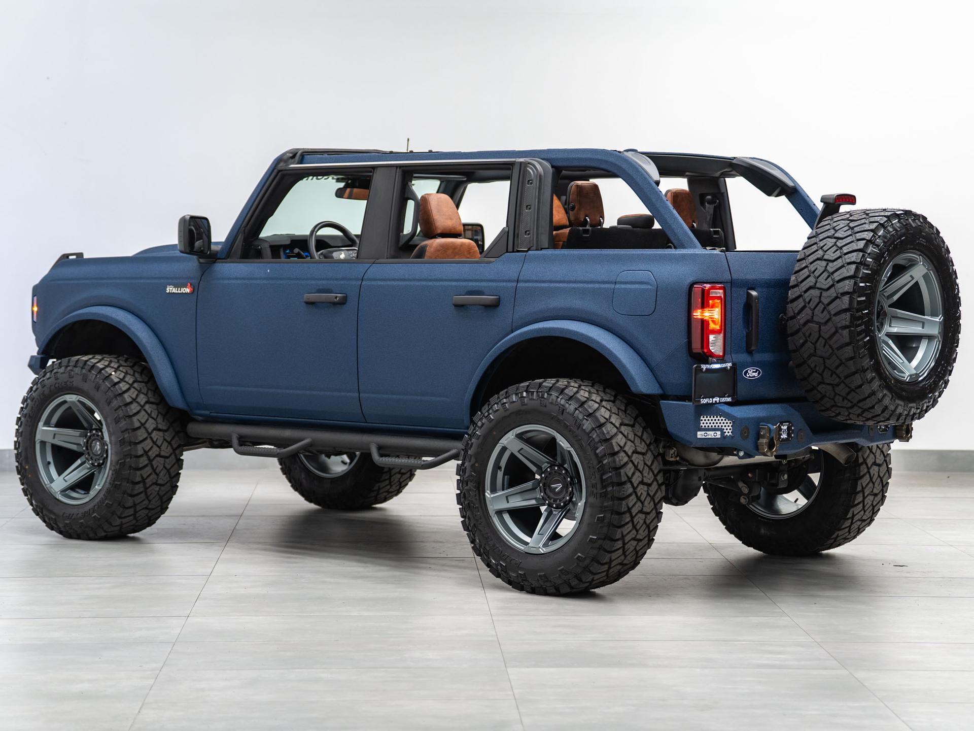2026 FORD BRONCO 4X4 in Blue, photo 24 of 59