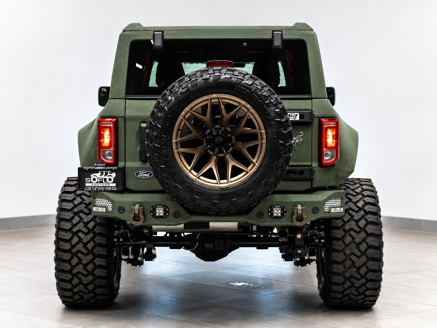 2026 FORD BRONCO 4X4 in Green, photo 9 of 25