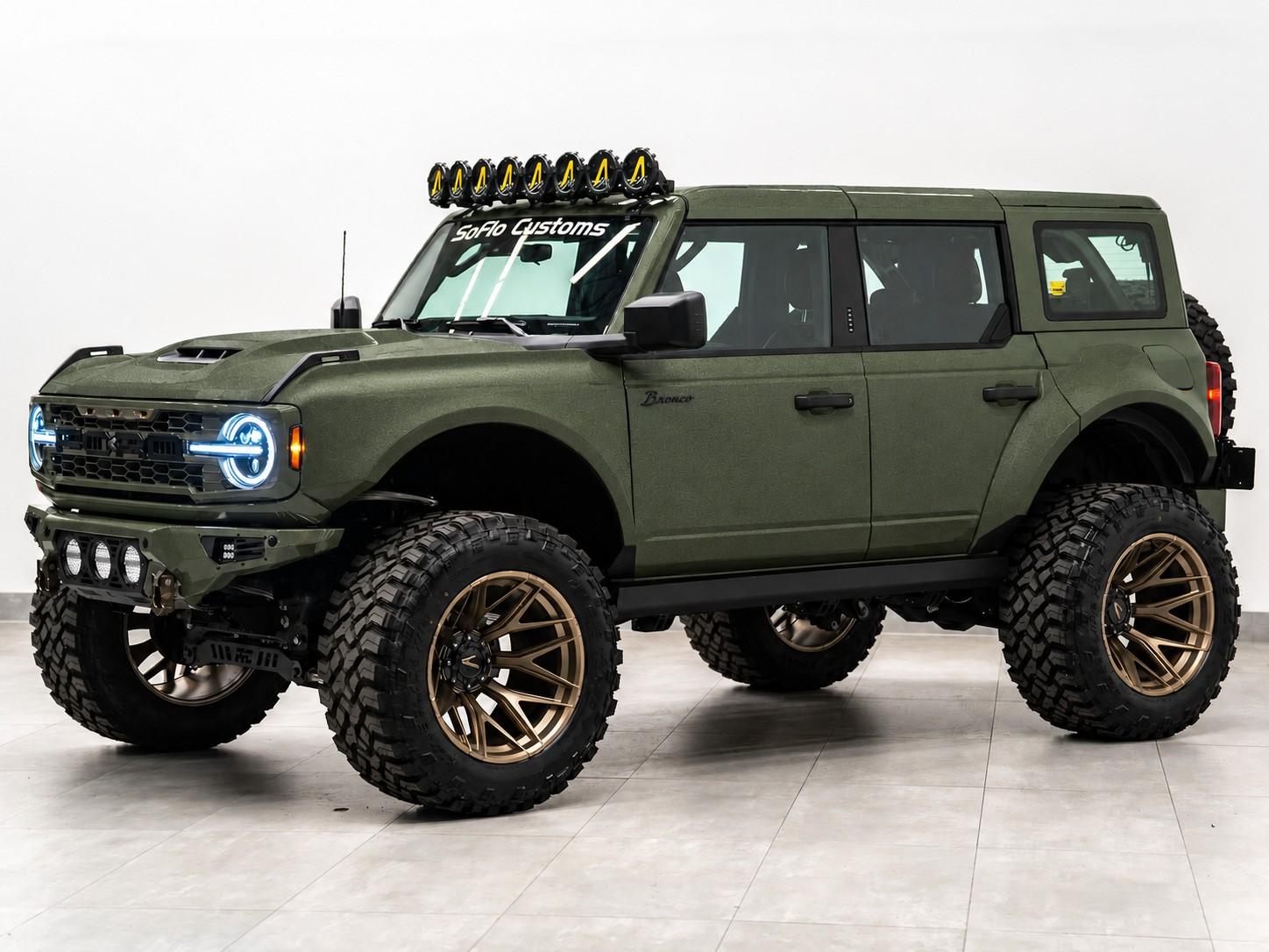 2026 FORD BRONCO 4X4 in Green, photo 3 of 25