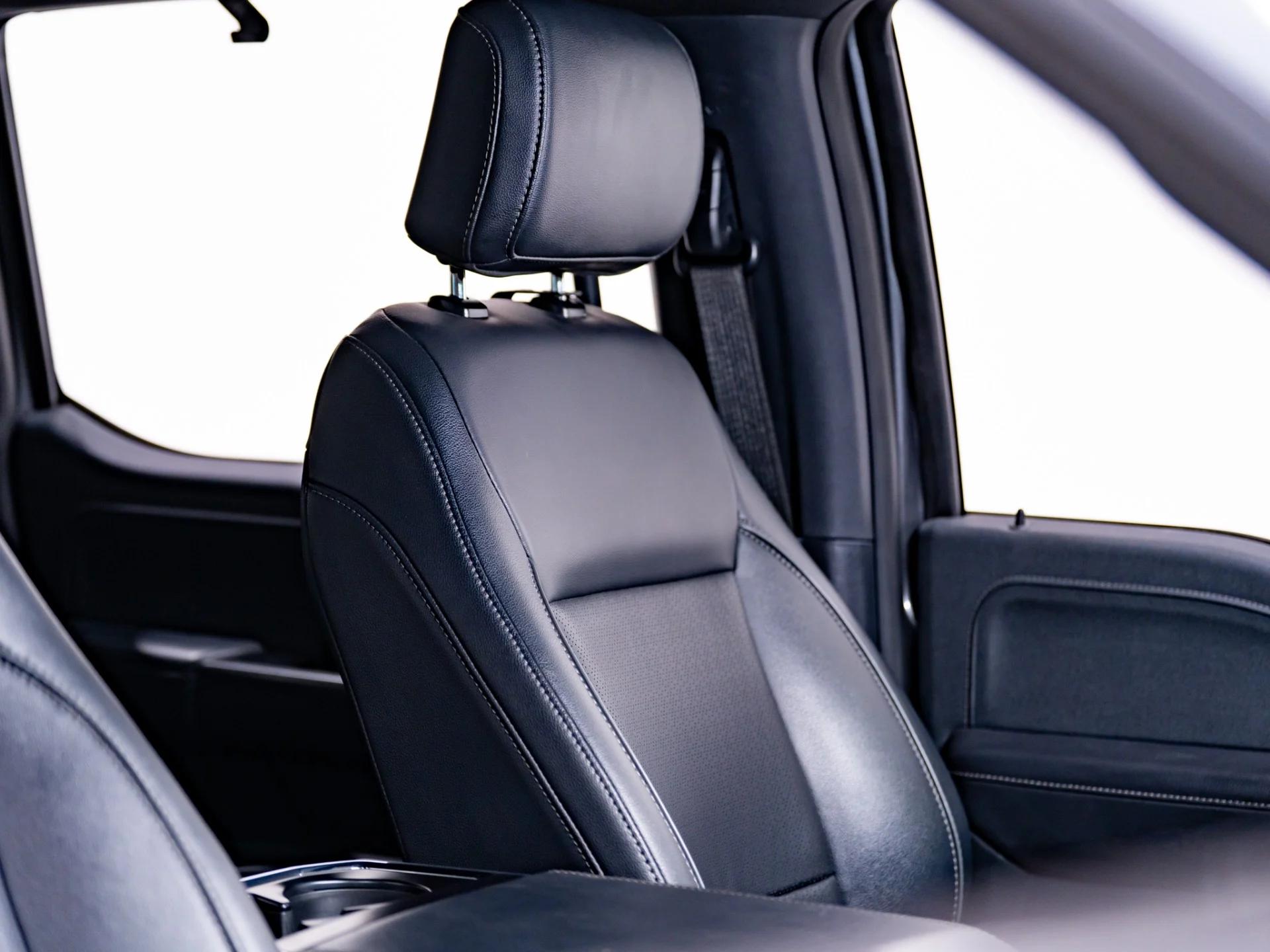 2026 FORD F-150 4X4 LARIAT in Carbonized Gray Metallic, photo 20 of 21