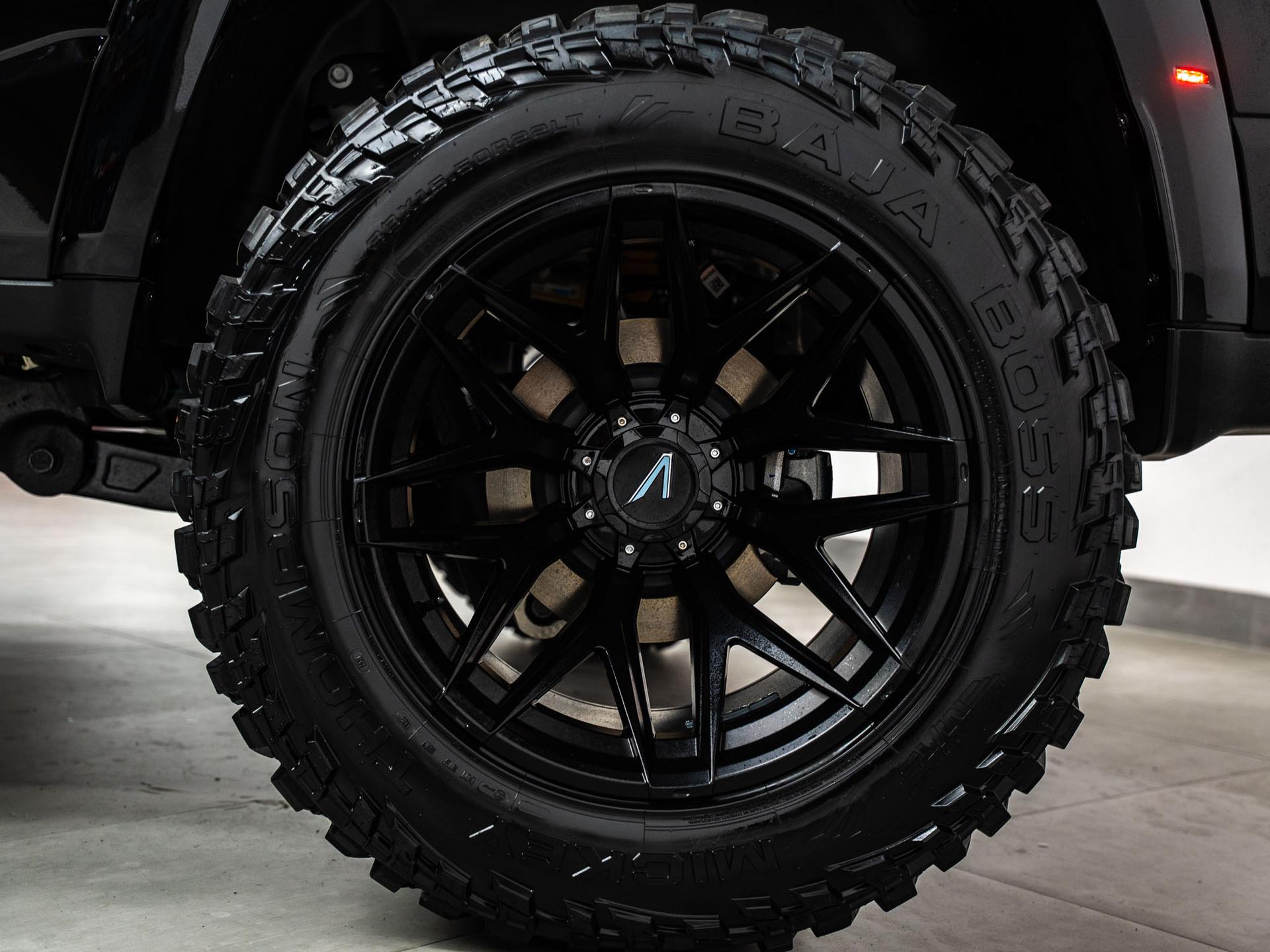 2027 RAM TRX SRT 4X4 in DIAMOND BLACK CRYSTAL PEARLCOAT, photo 16 of 57
