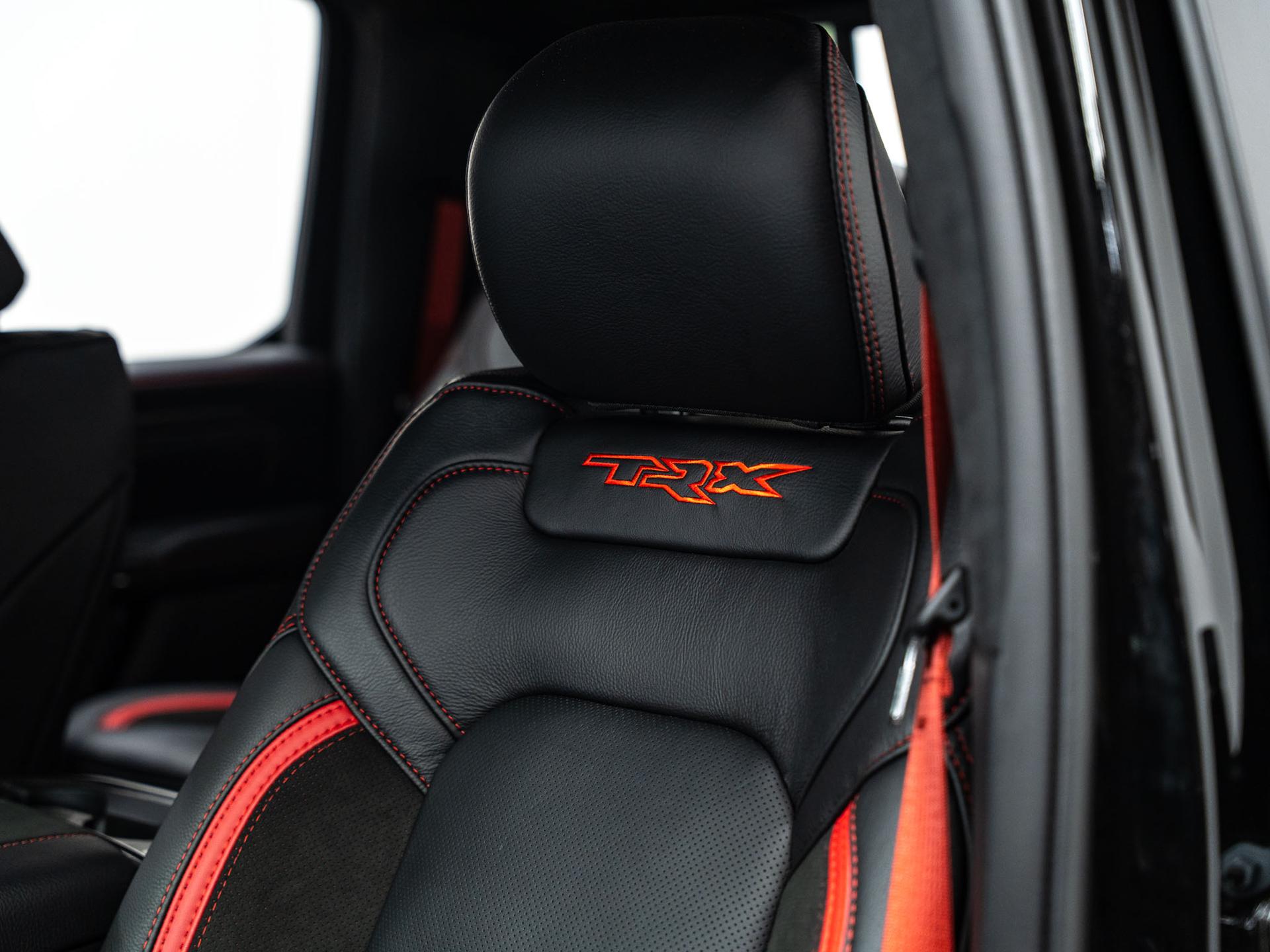 2027 RAM TRX SRT 4X4 in DIAMOND BLACK CRYSTAL PEARLCOAT, photo 22 of 57